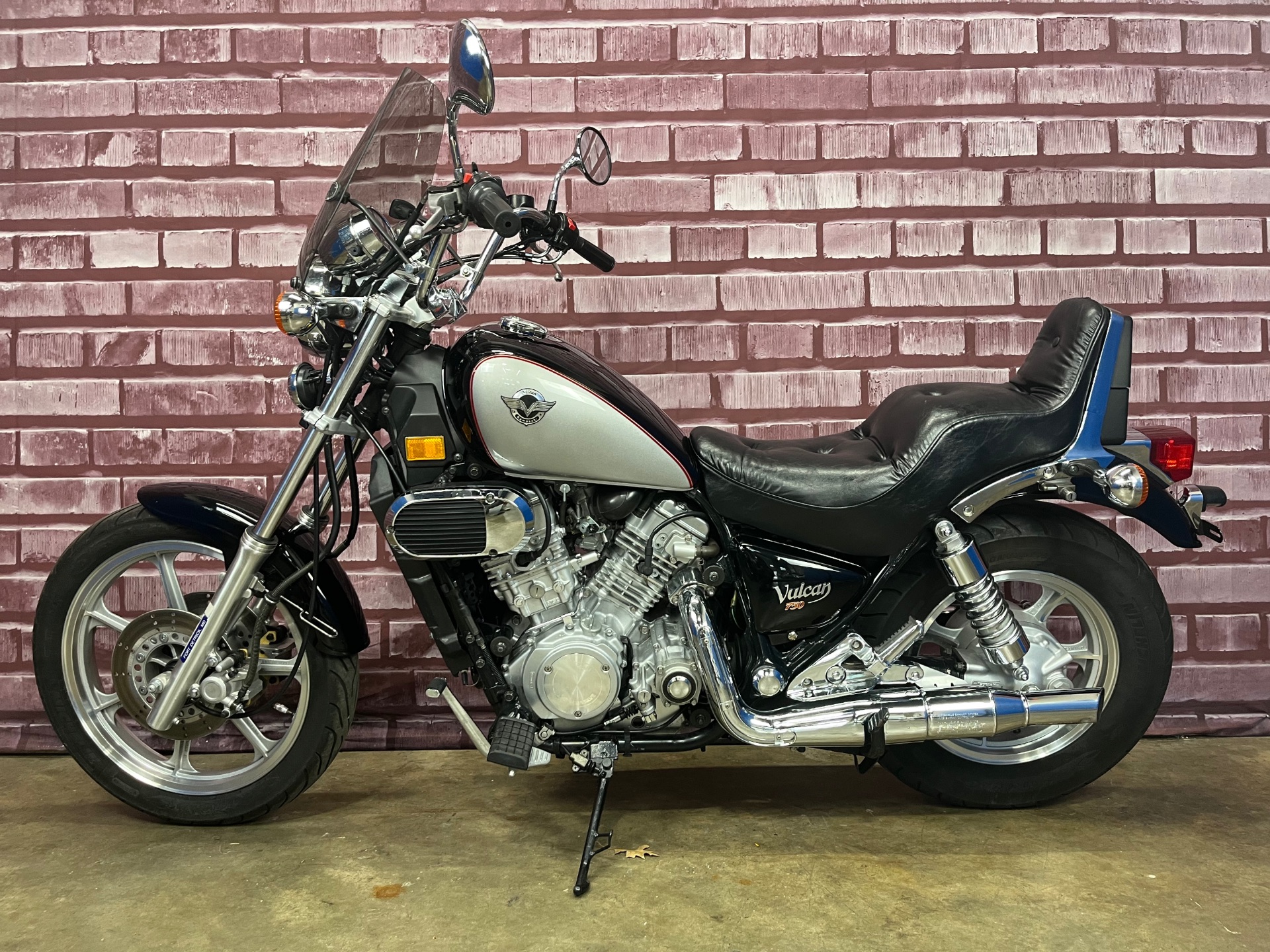 2004 Kawasaki Vulcan® 750 in Gaithersburg, Maryland - Photo 13