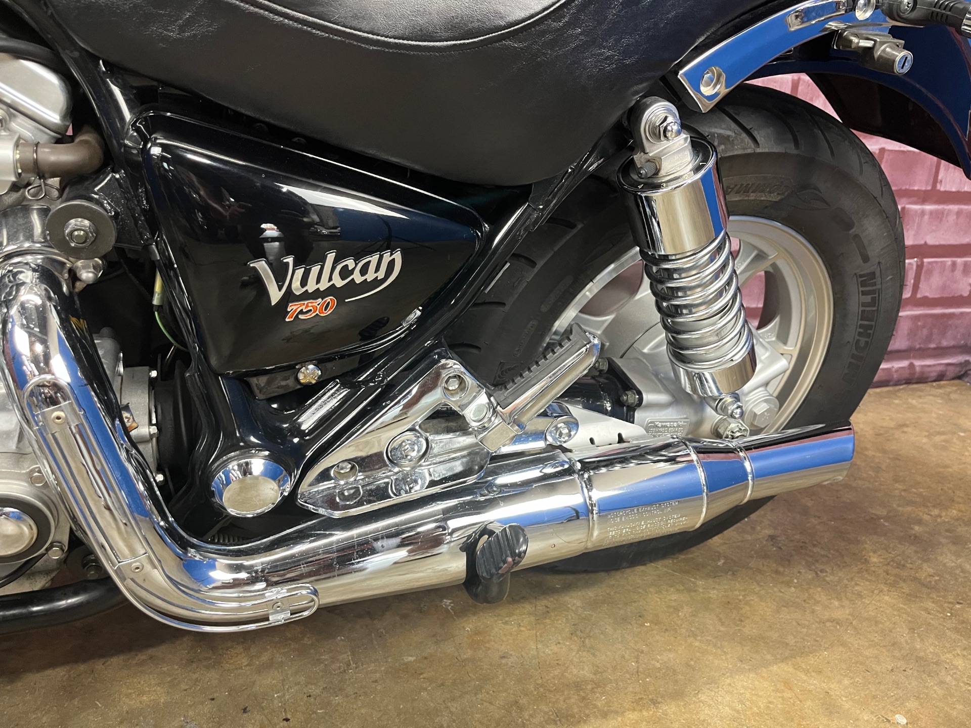 2004 Kawasaki Vulcan® 750 in Gaithersburg, Maryland - Photo 16