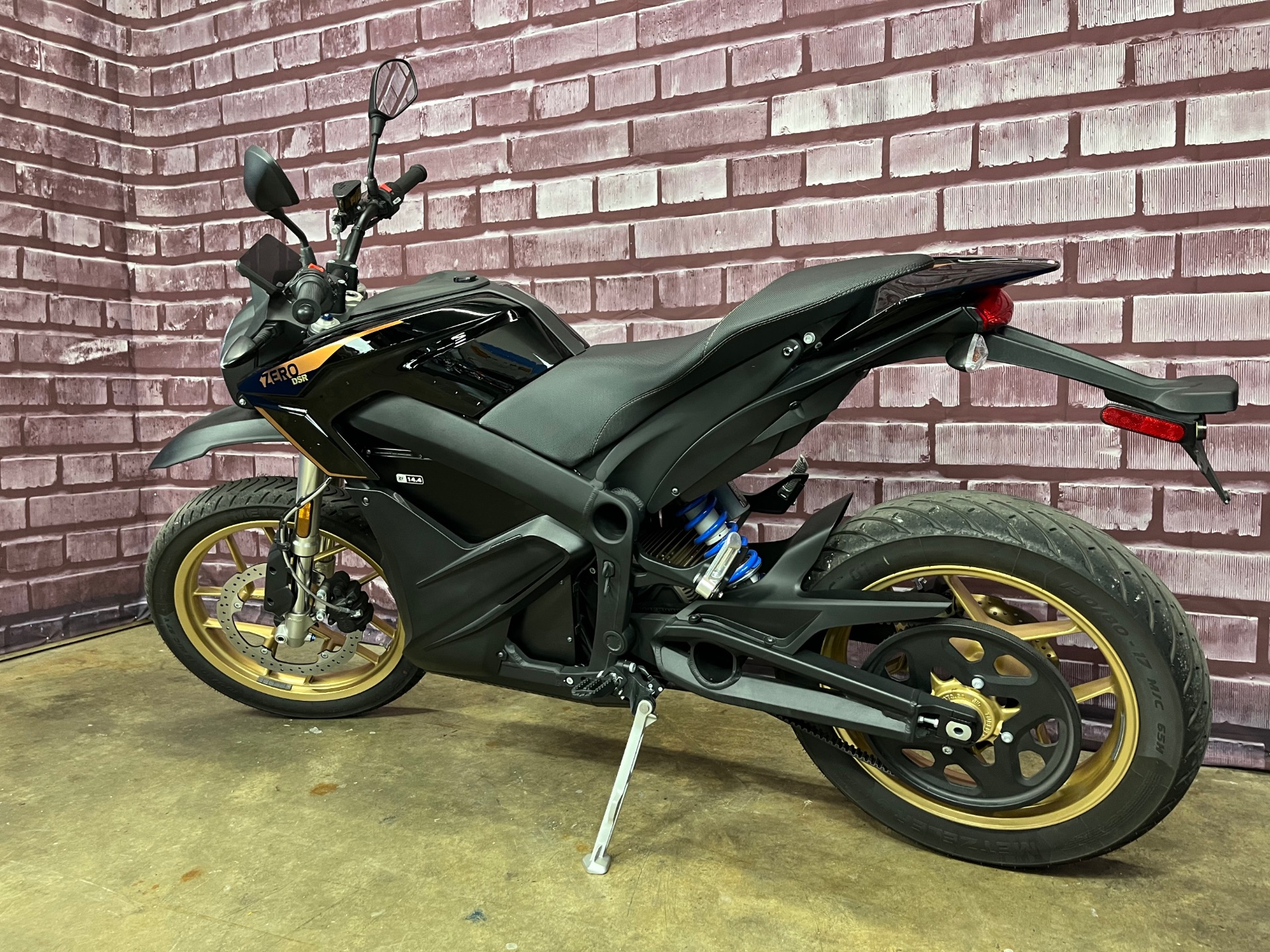 2023 Zero Motorcycles DSR ZF14.4 in Gaithersburg, Maryland - Photo 6