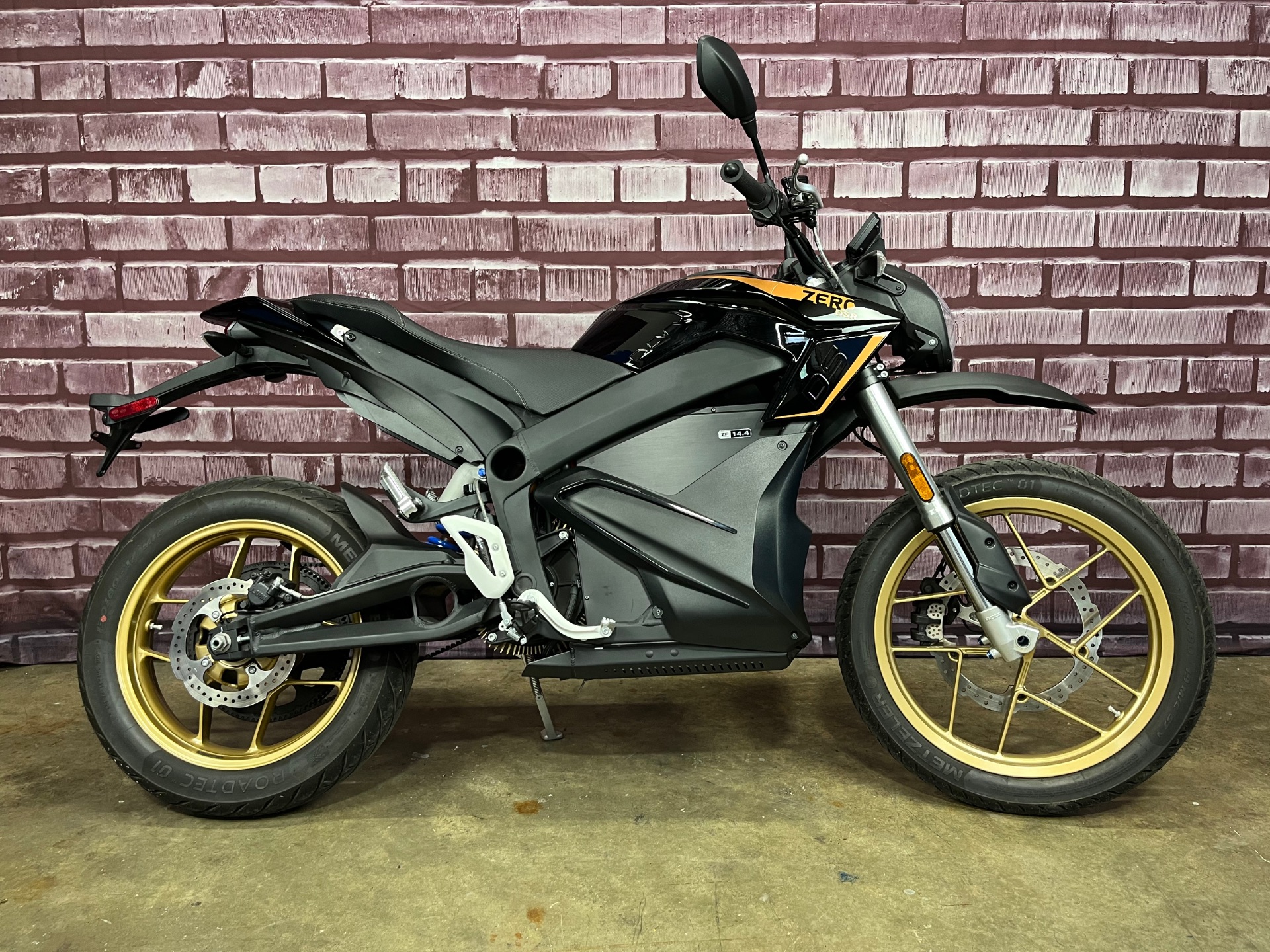 2023 Zero Motorcycles DSR ZF14.4 in Gaithersburg, Maryland - Photo 1