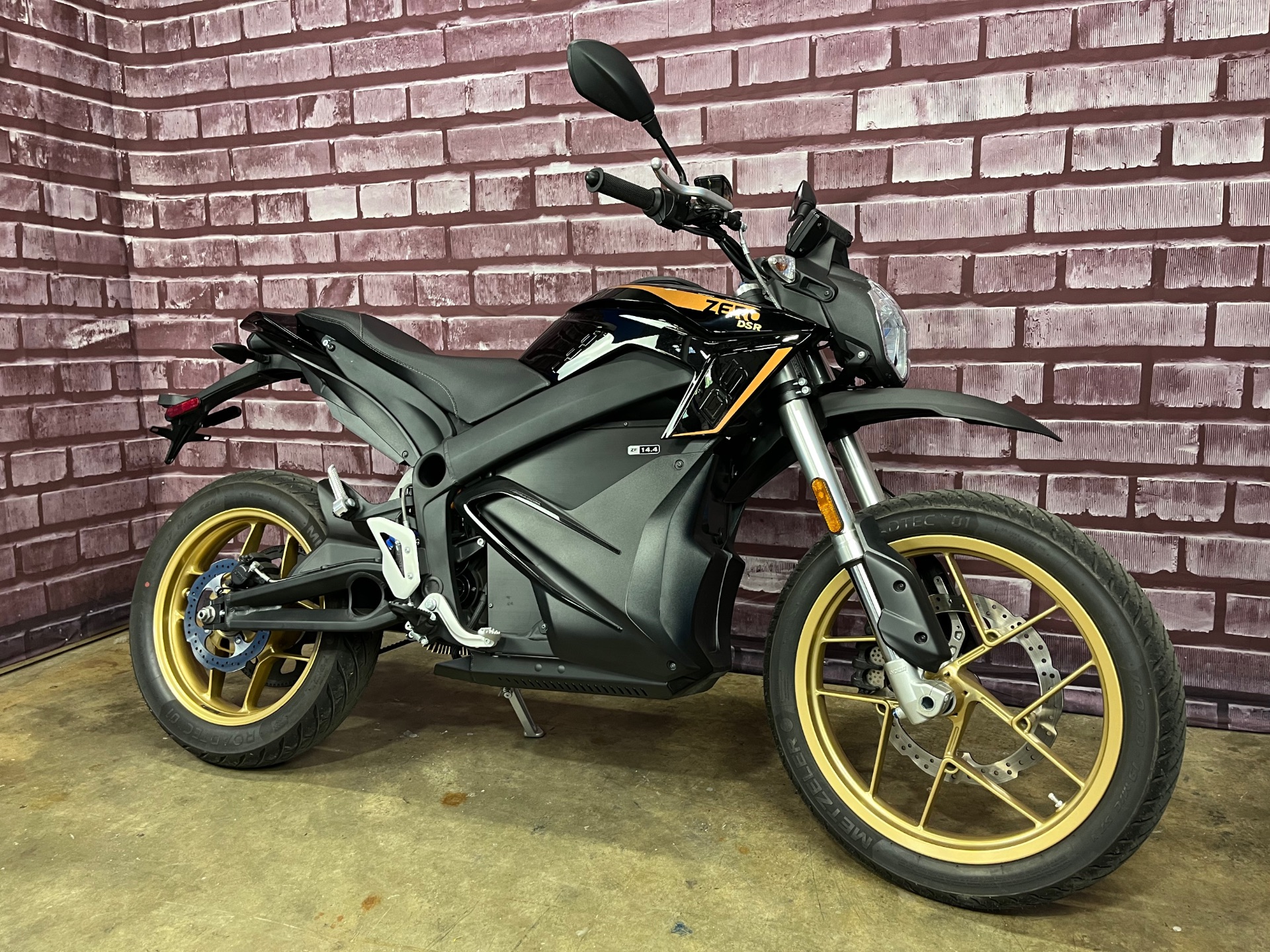 2023 Zero Motorcycles DSR ZF14.4 in Gaithersburg, Maryland - Photo 2