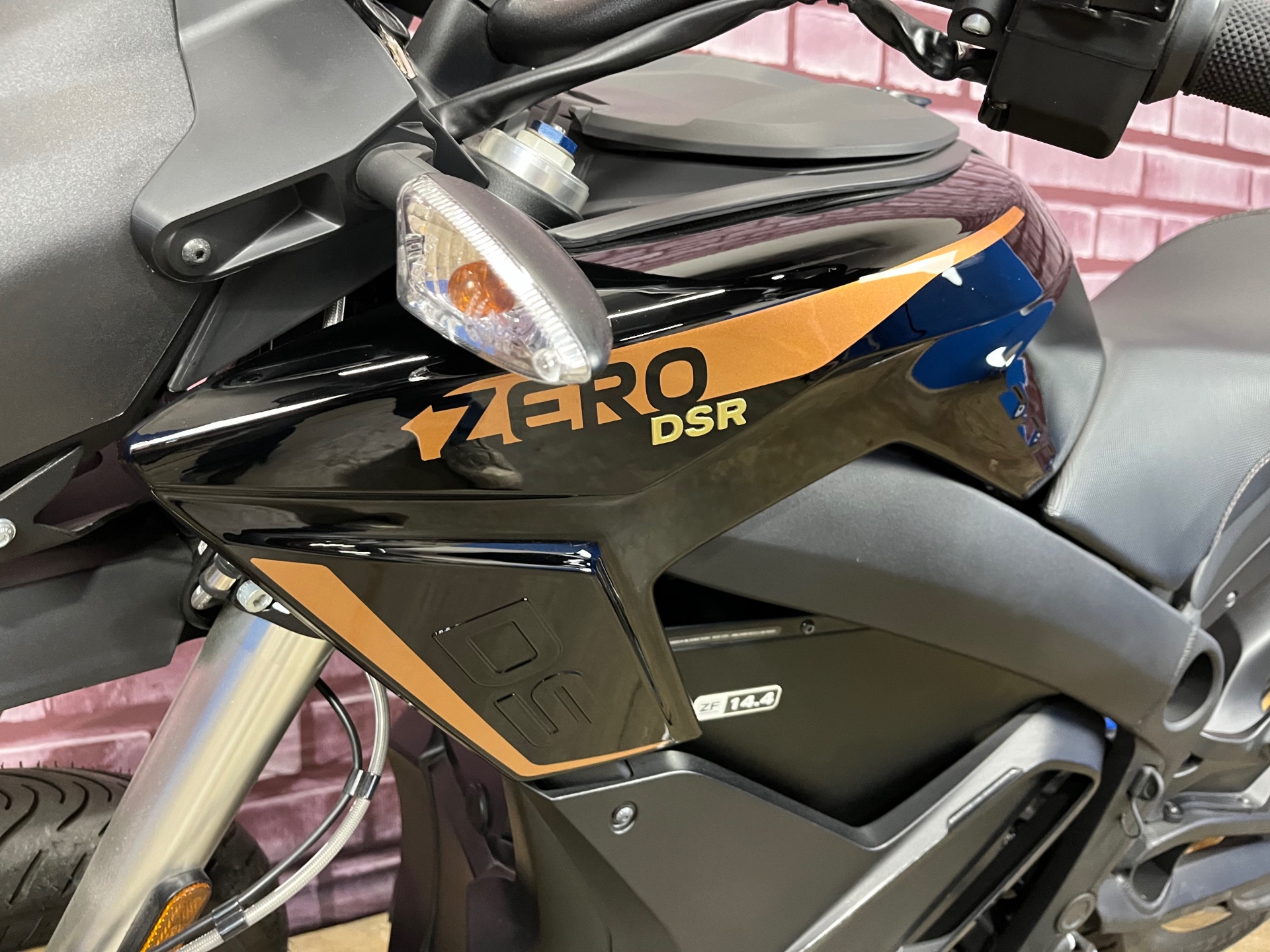 2023 Zero Motorcycles DSR ZF14.4 in Gaithersburg, Maryland - Photo 8