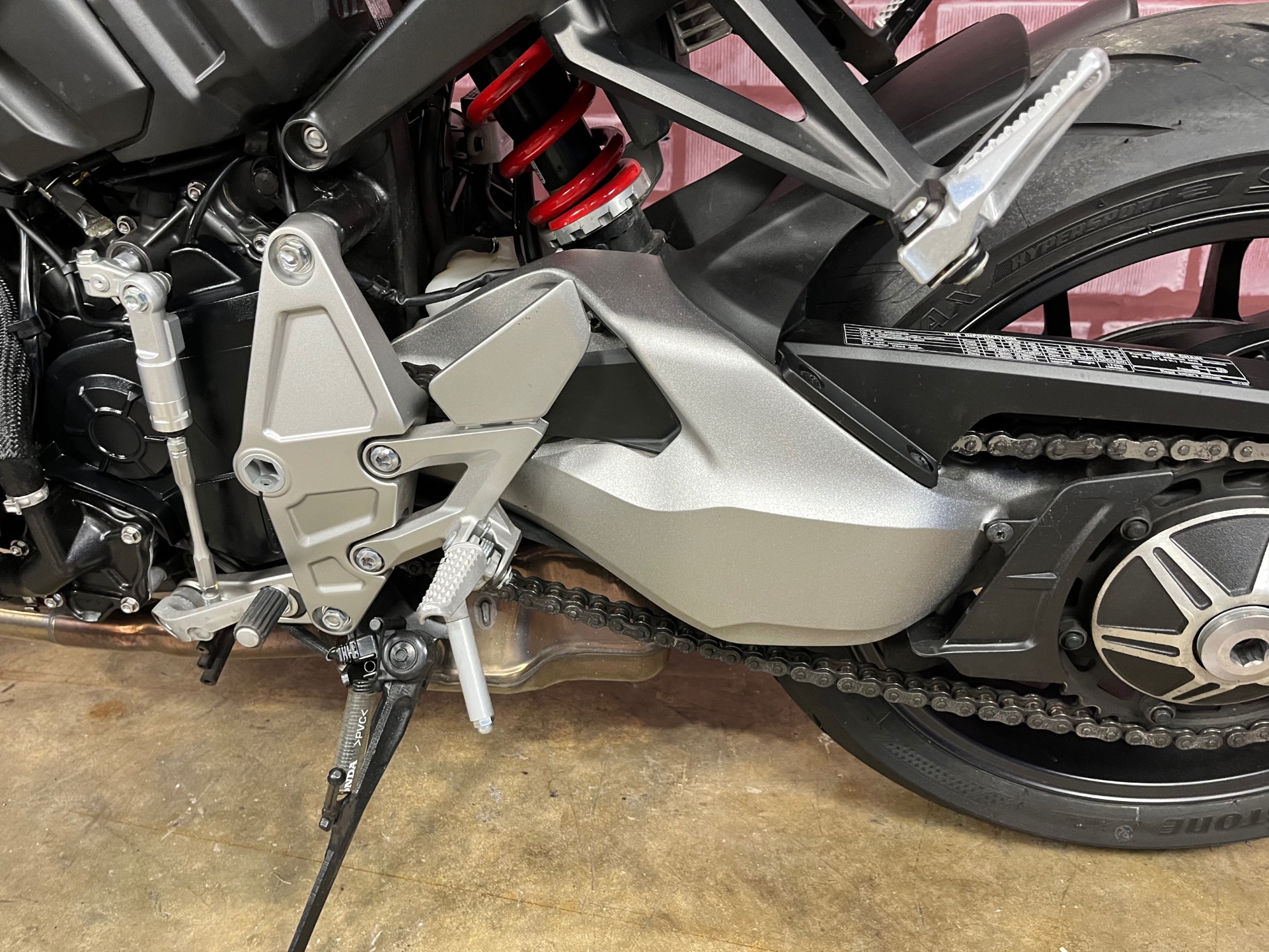 2019 Honda CB1000R ABS in Gaithersburg, Maryland - Photo 21