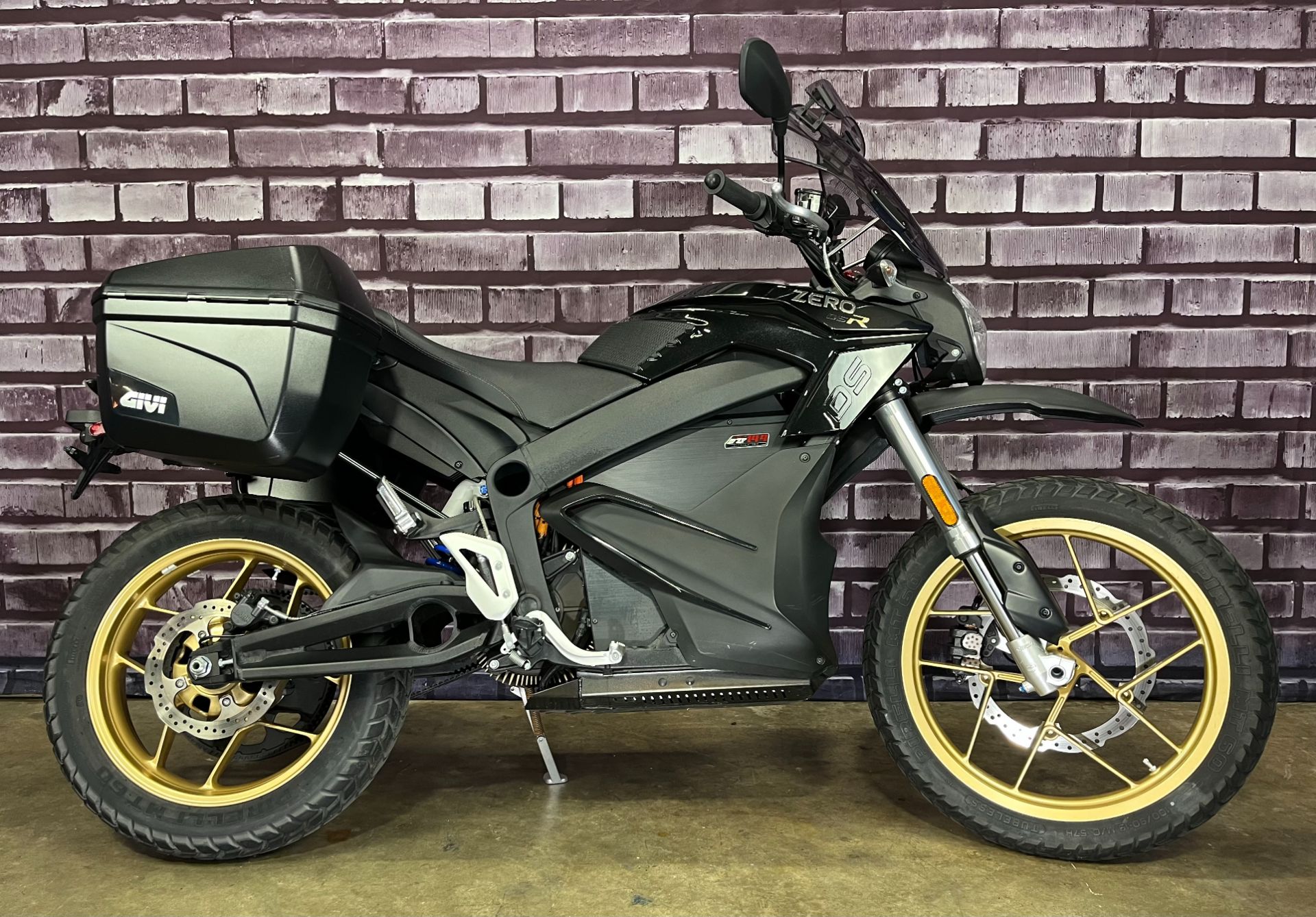 2018 Zero Motorcycles DSR ZF14.4 + Charge Tank in Gaithersburg, Maryland - Photo 1