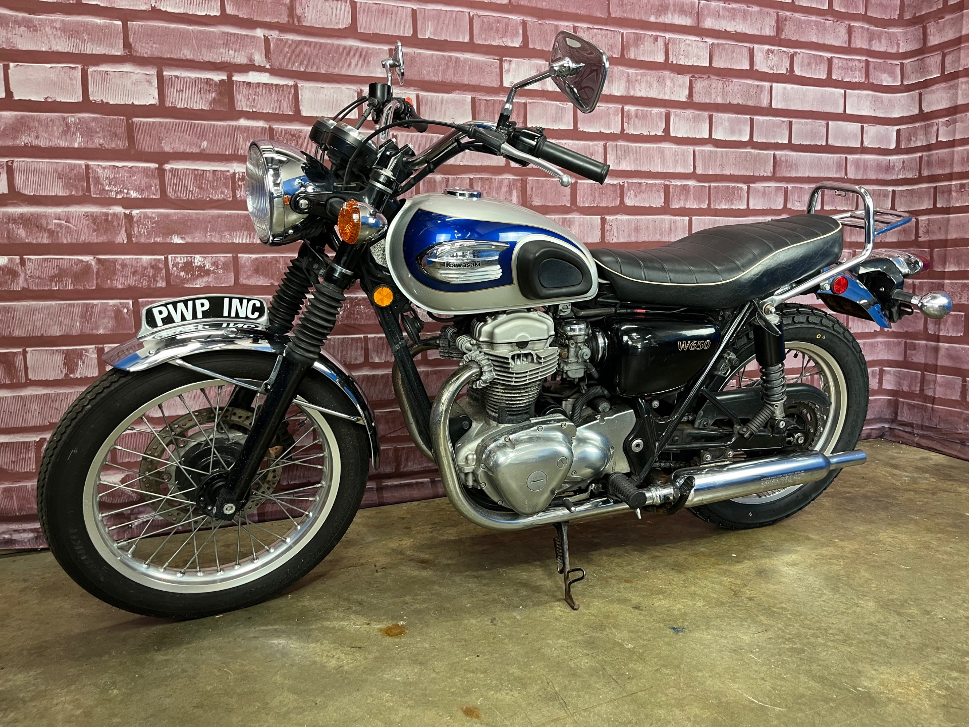 2000 Kawasaki W650 in Gaithersburg, Maryland - Photo 12