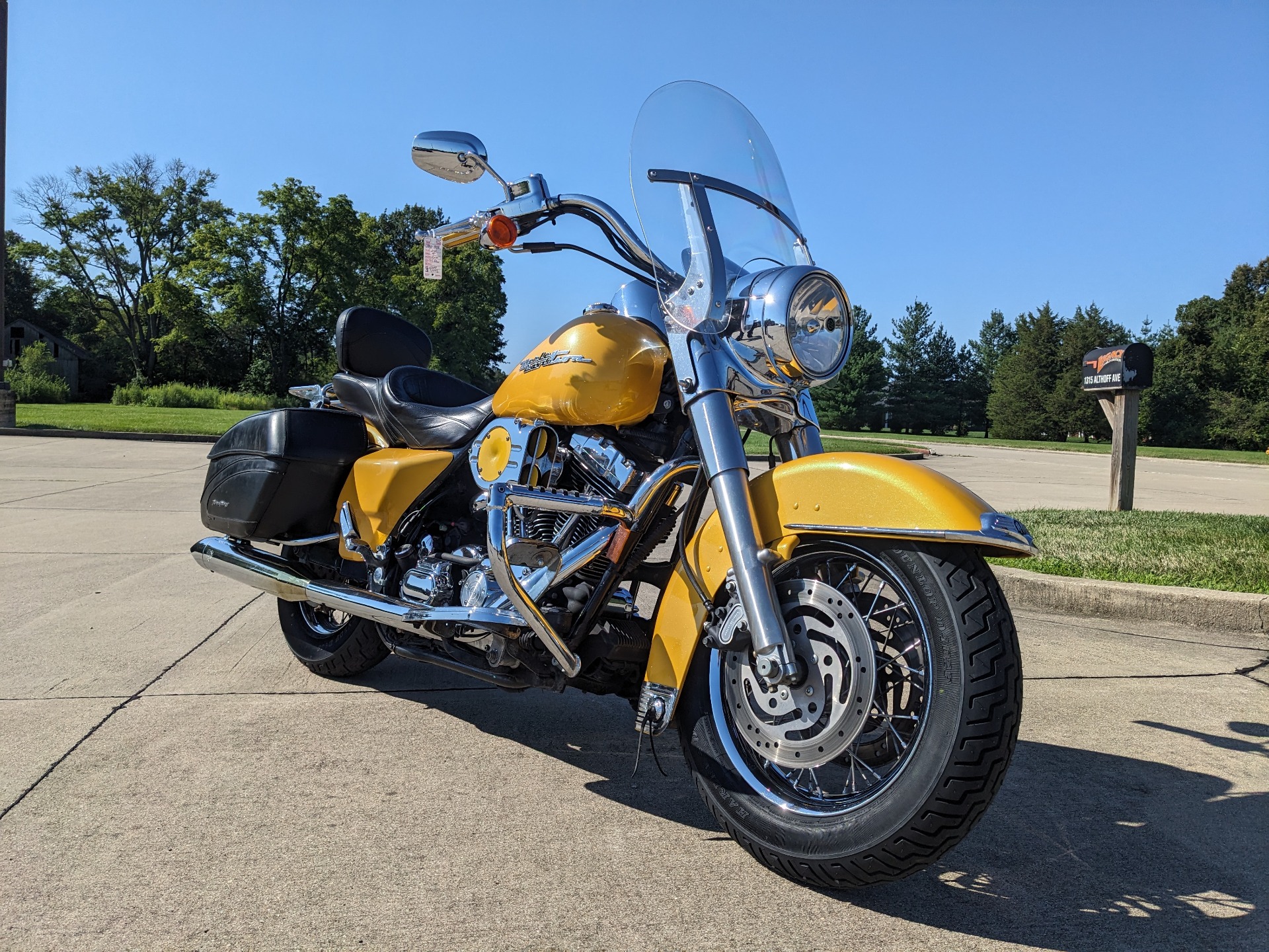 2005 Harley-Davidson FLHRS/FLHRSI Road King® Custom in Effingham, Illinois - Photo 2