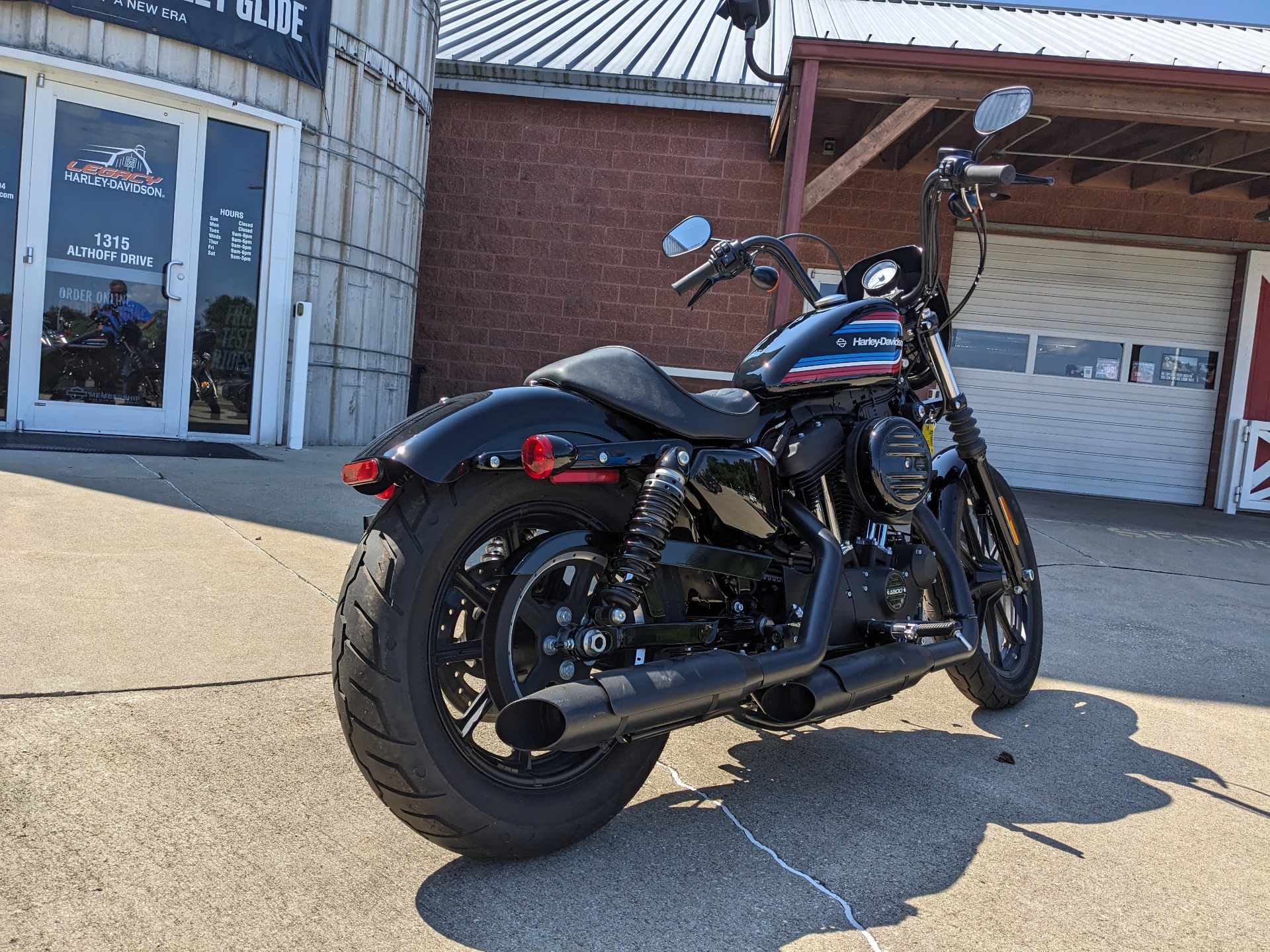 2021 Harley-Davidson Iron 1200™ in Effingham, Illinois - Photo 3