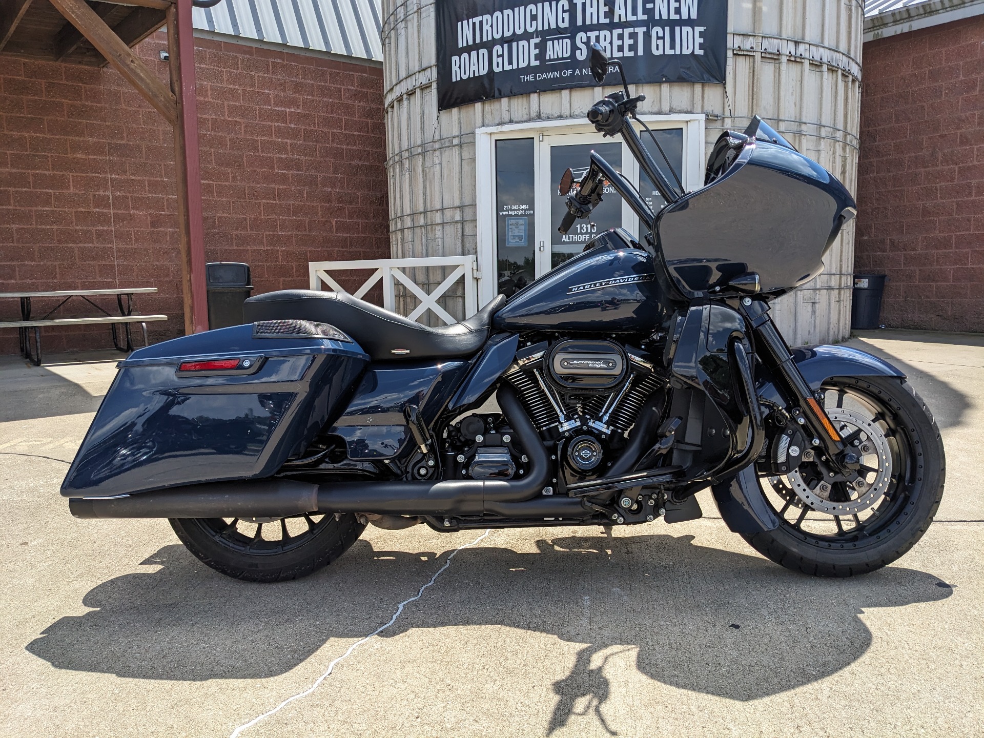 2019 Harley-Davidson Road Glide® Special in Effingham, Illinois - Photo 1