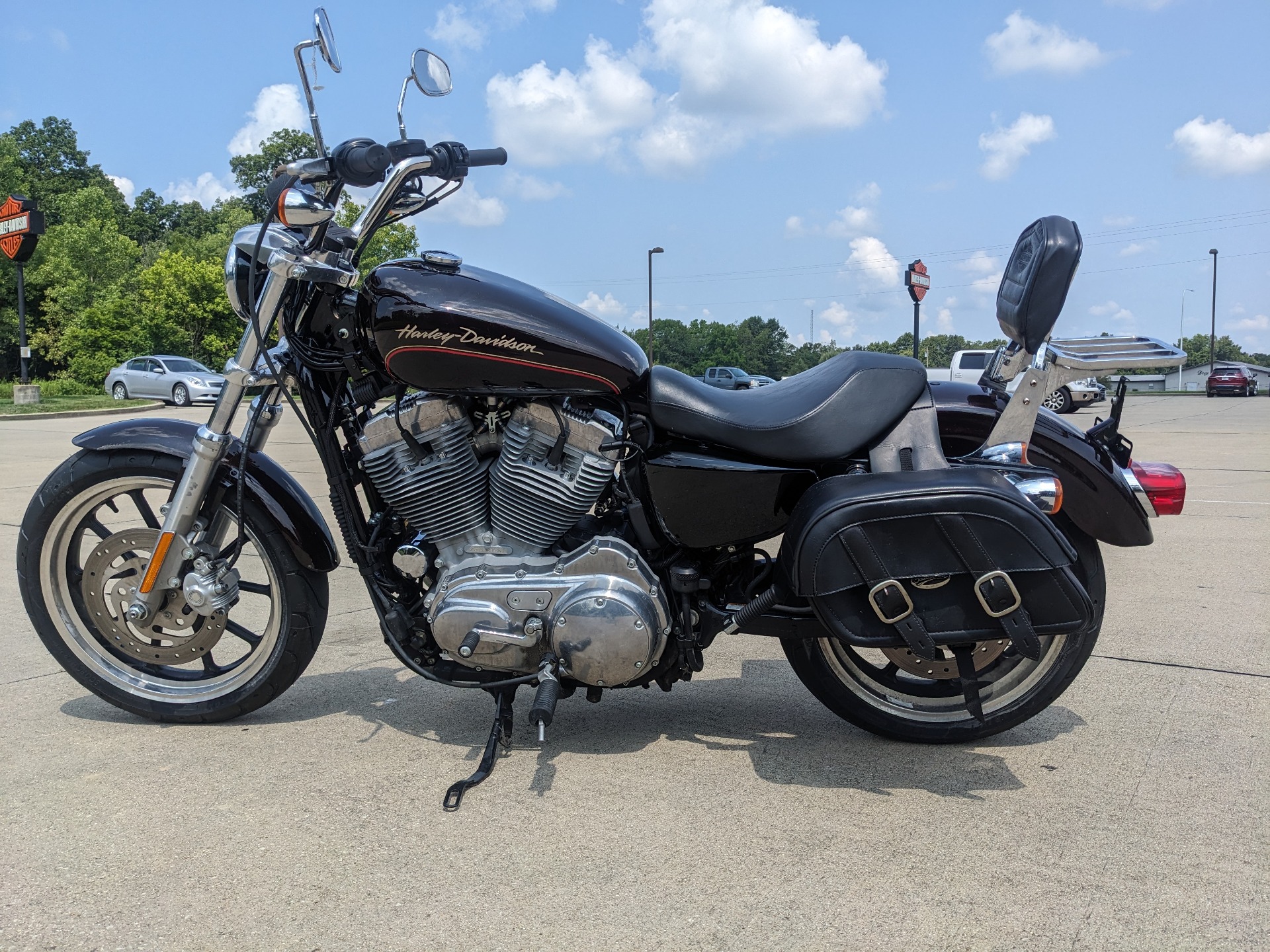 2011 Harley-Davidson Sportster® 883 SuperLow™ in Effingham, Illinois - Photo 4