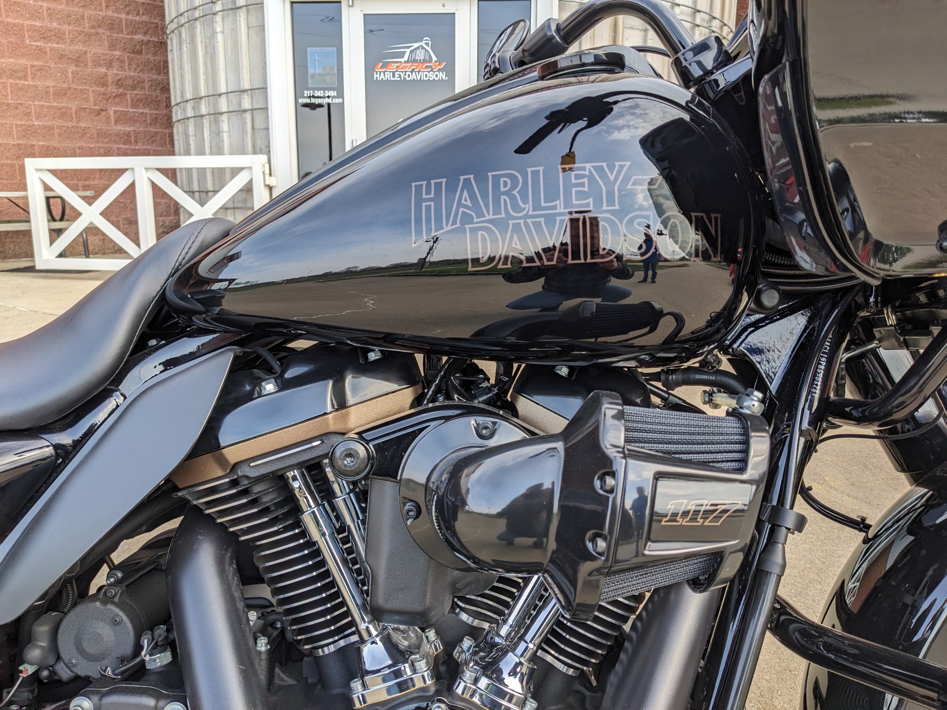 2023 Harley-Davidson Road Glide® ST in Effingham, Illinois - Photo 2