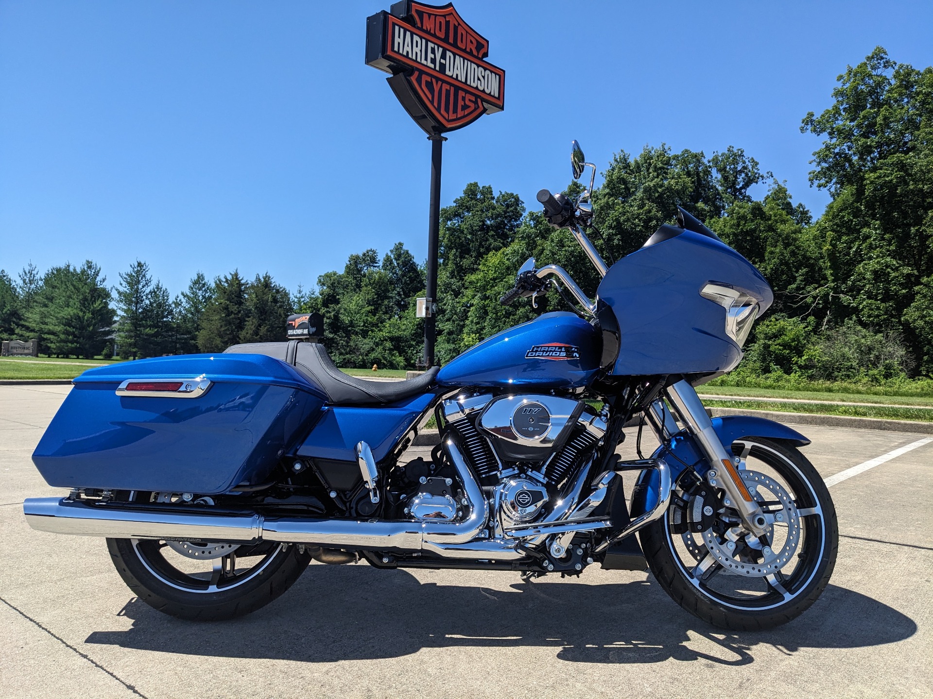 New 2024 HarleyDavidson Road Glide® Motorcycle Specs, Price, Photos