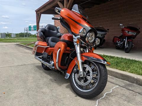 2019 Harley-Davidson Ultra Limited in Effingham, Illinois - Photo 2