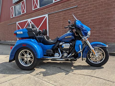 2017 Harley-Davidson Tri Glide® Ultra in Effingham, Illinois - Photo 1