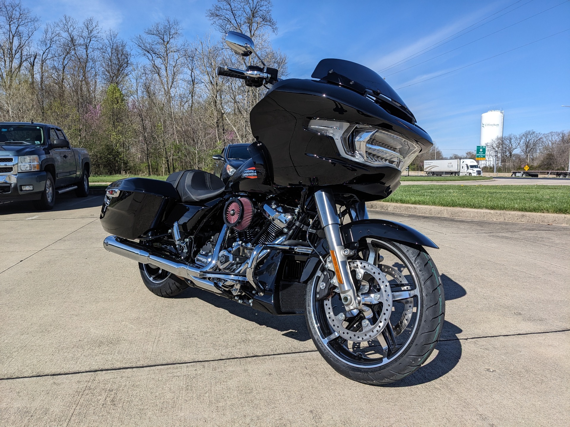 2024 Harley-Davidson Road Glide® in Effingham, Illinois - Photo 2