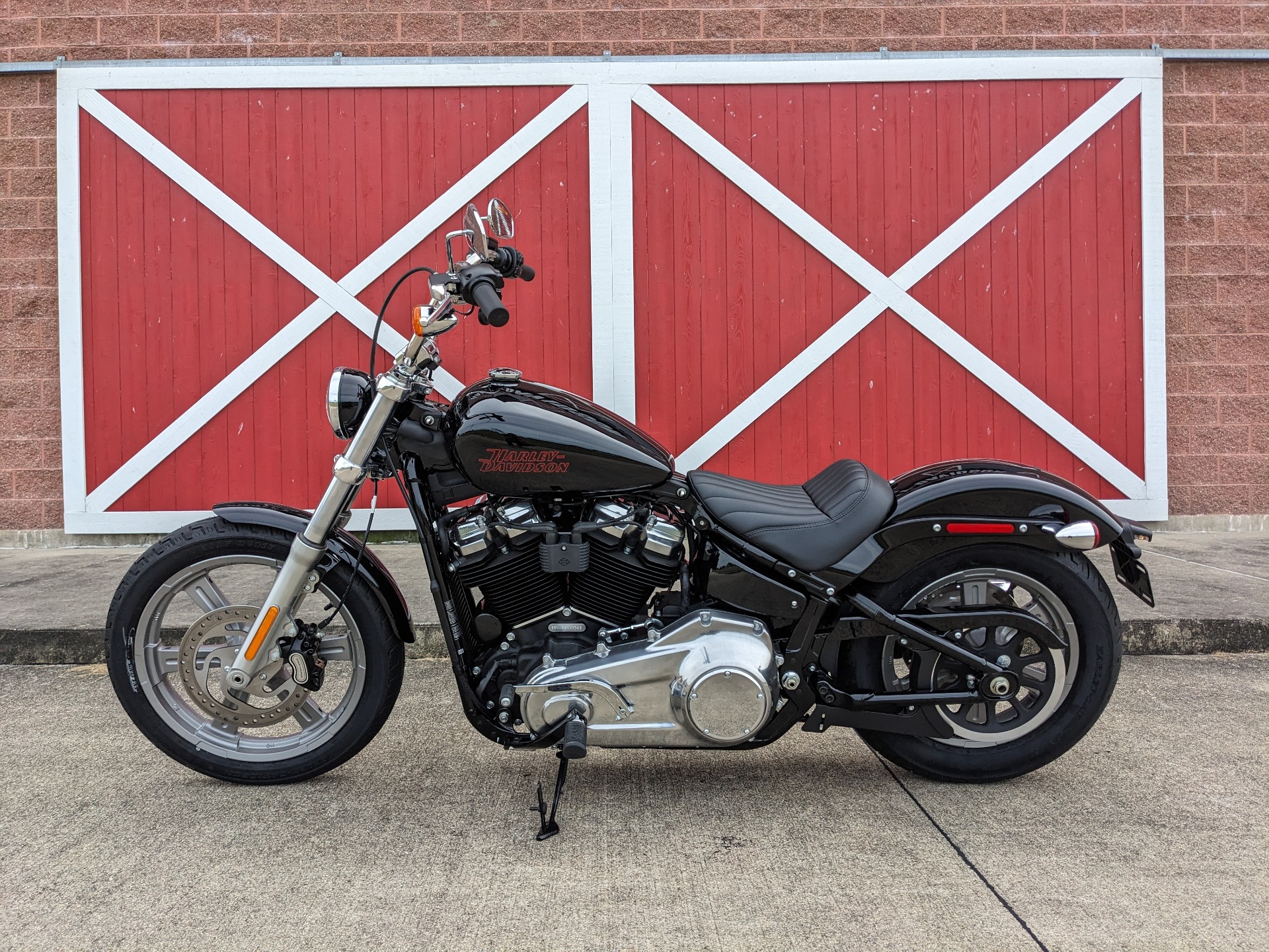 2024 Harley-Davidson Softail® Standard in Effingham, Illinois - Photo 3