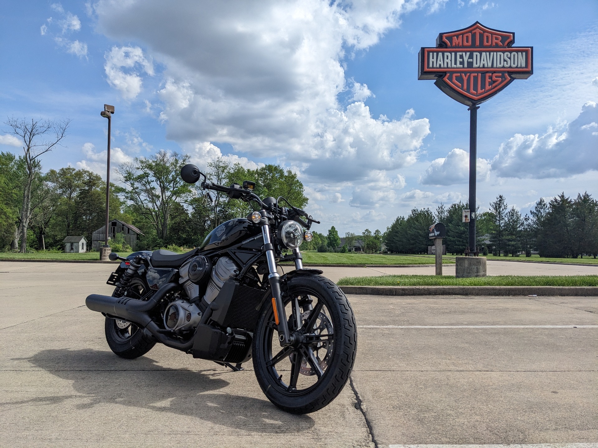 2024 Harley-Davidson Nightster® in Effingham, Illinois - Photo 2