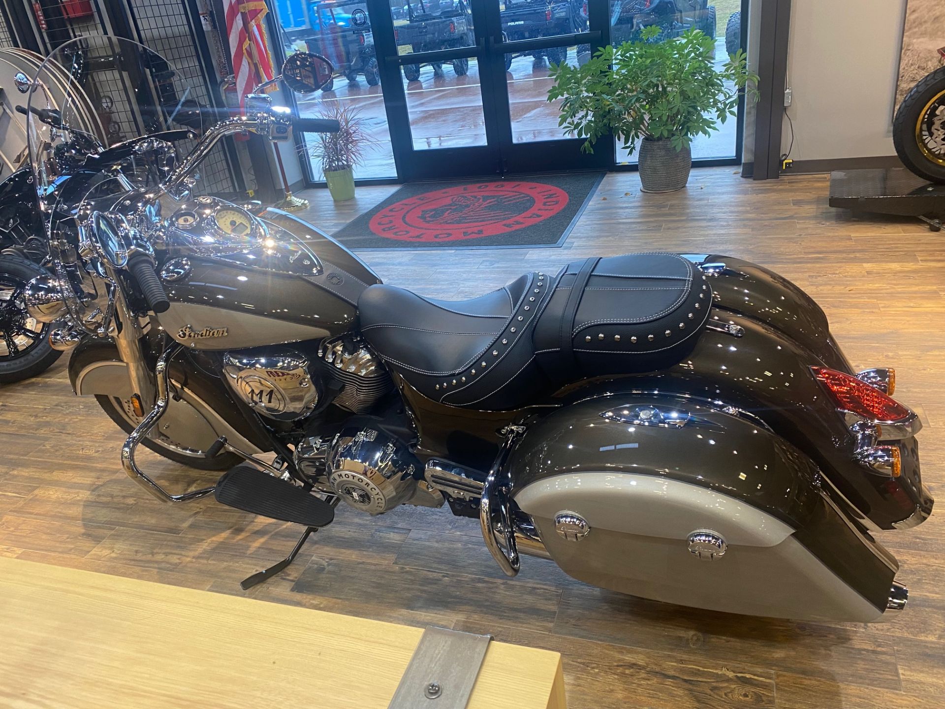 2023 Indian Motorcycle Springfield in Lebanon, New Jersey - Photo 2