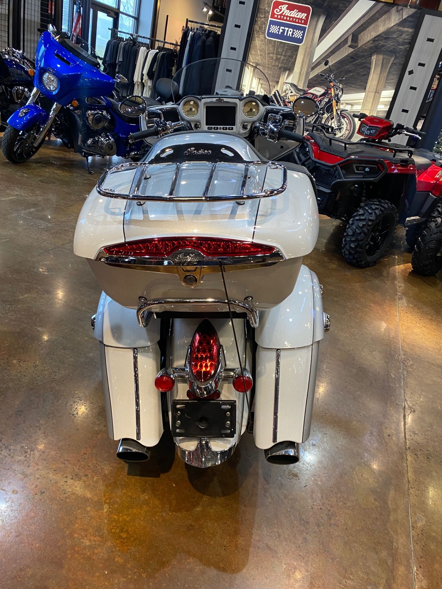 2019 Indian Motorcycle Roadmaster in Lebanon, New Jersey - Photo 4
