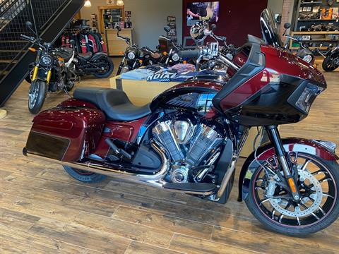 2022 Indian Motorcycle Challenger Limited in Lebanon, New Jersey - Photo 1