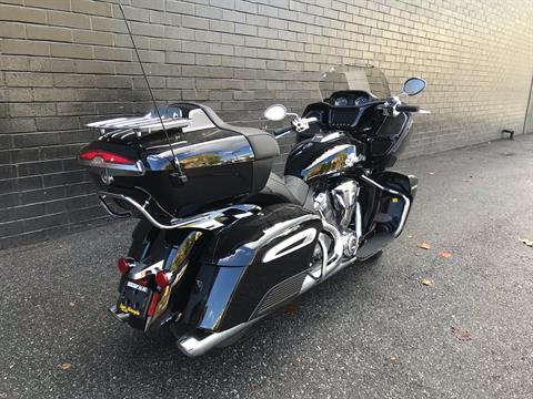 2022 Indian Motorcycle Pursuit® Limited® with Premium Package in San Jose, California - Photo 3