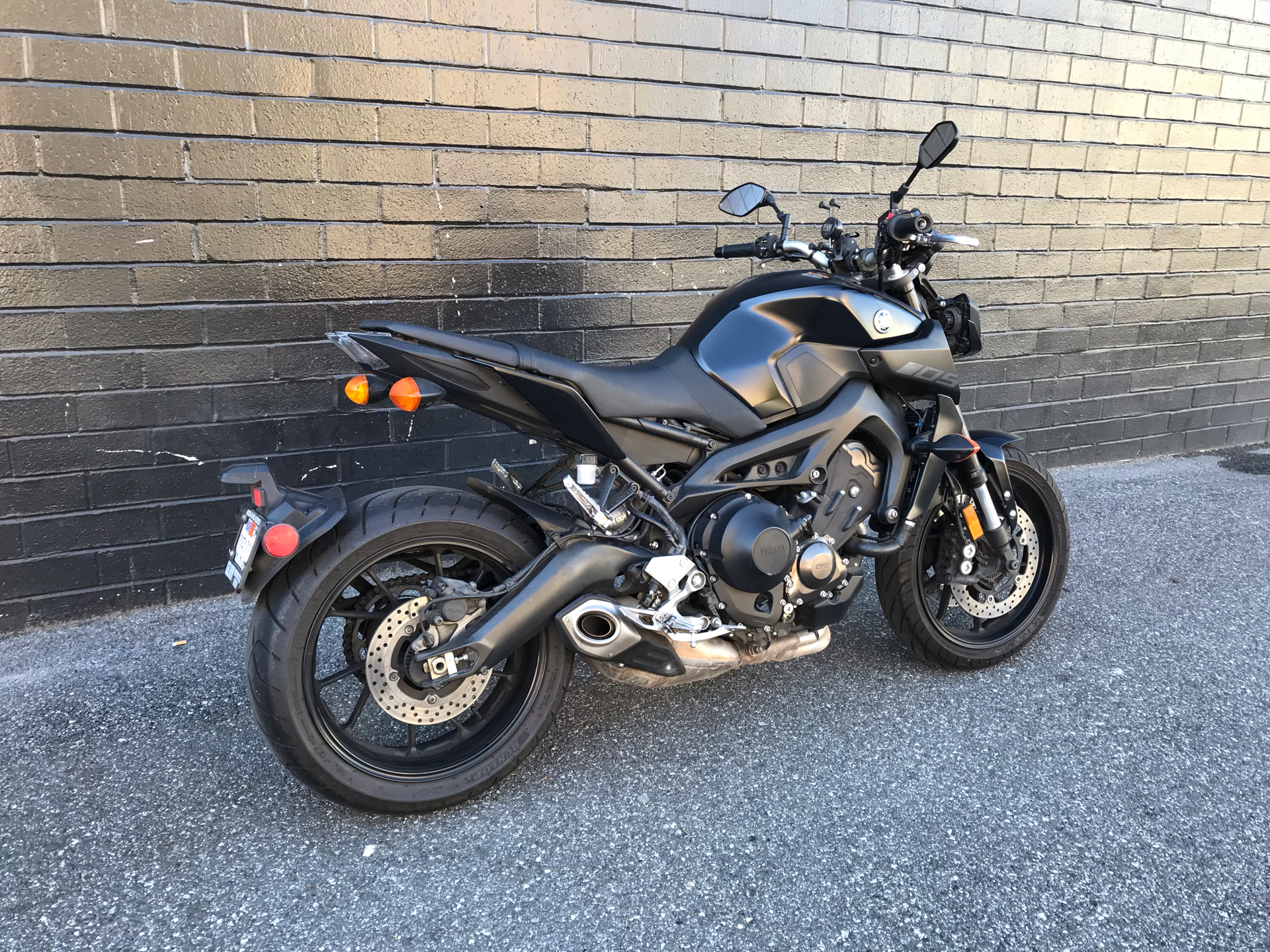 2018 Yamaha MT-09 in San Jose, California - Photo 3