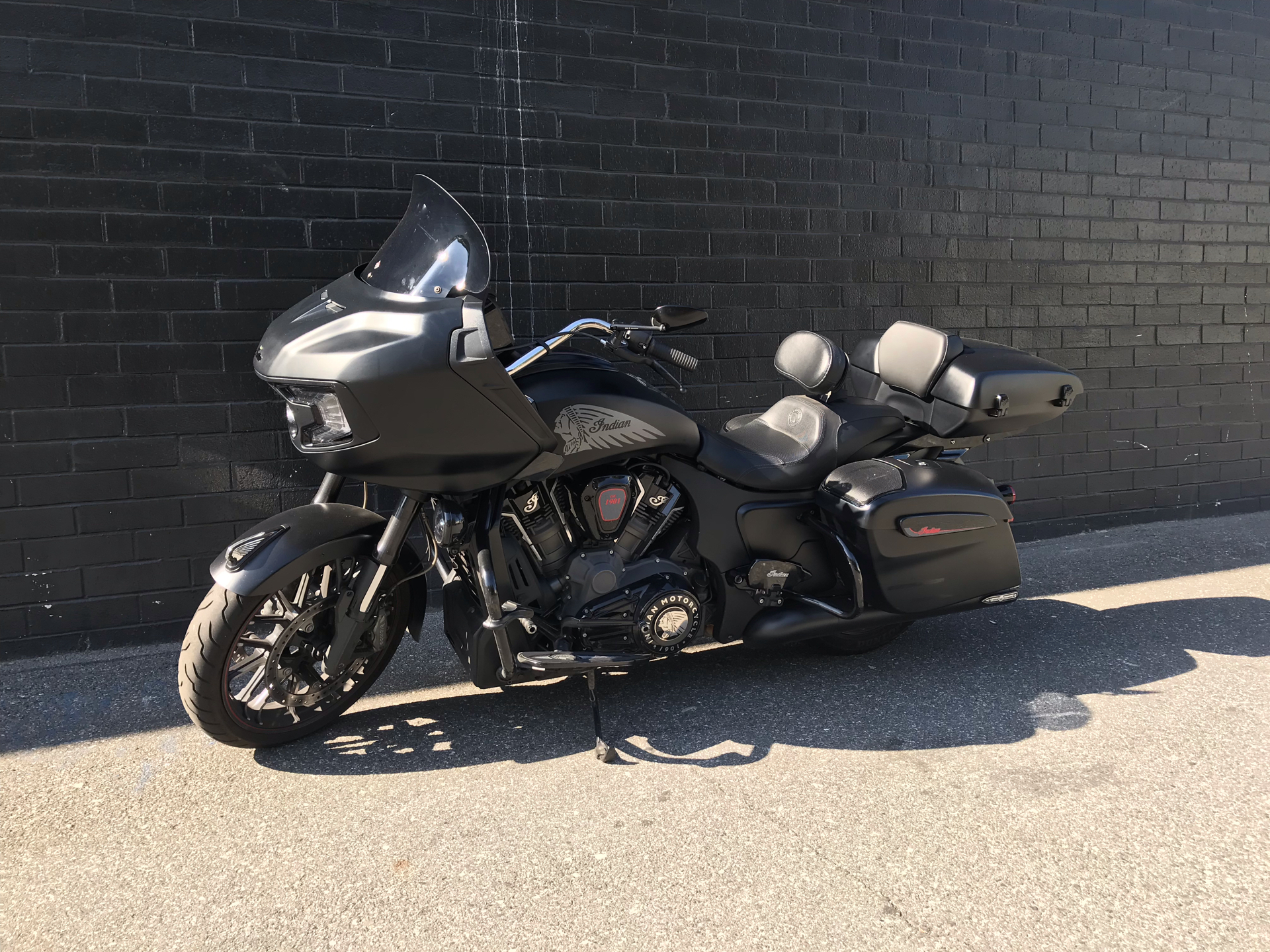 2021 Indian Motorcycle Challenger® Dark Horse® in San Jose, California - Photo 6