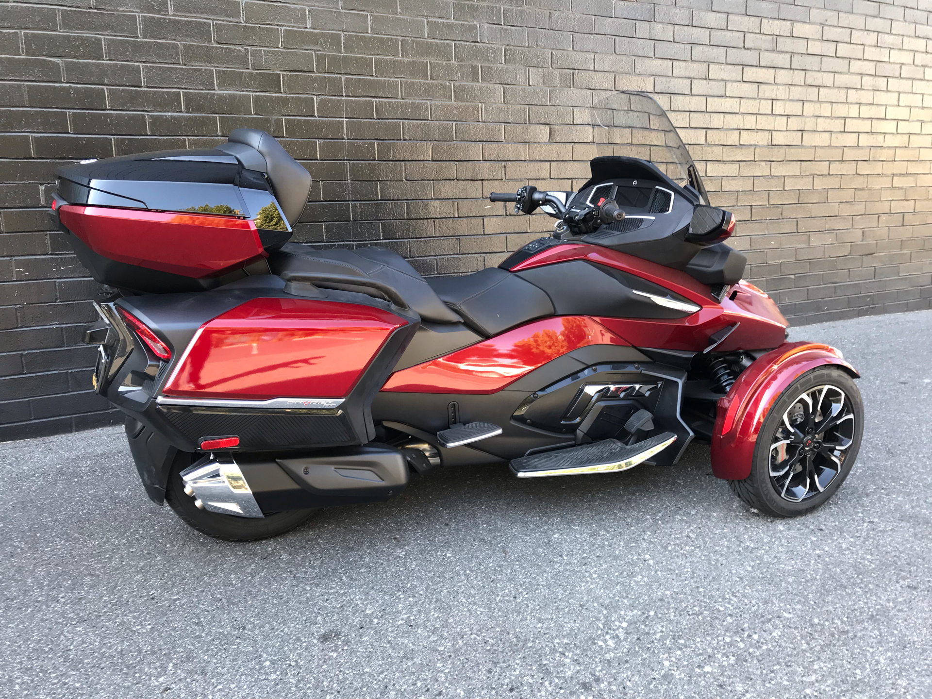 2022 Can-Am Spyder RT Limited in San Jose, California - Photo 3