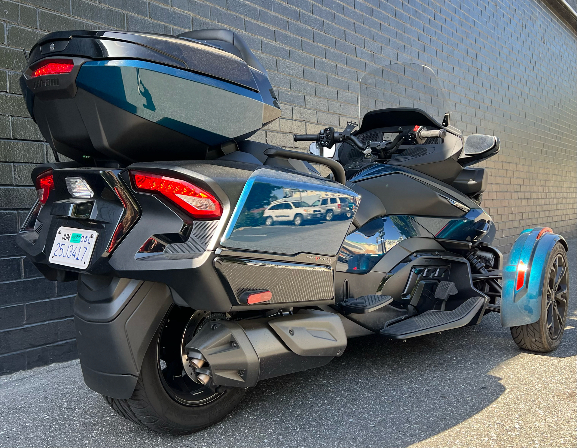 2021 Can-Am Spyder RT Limited in San Jose, California - Photo 3