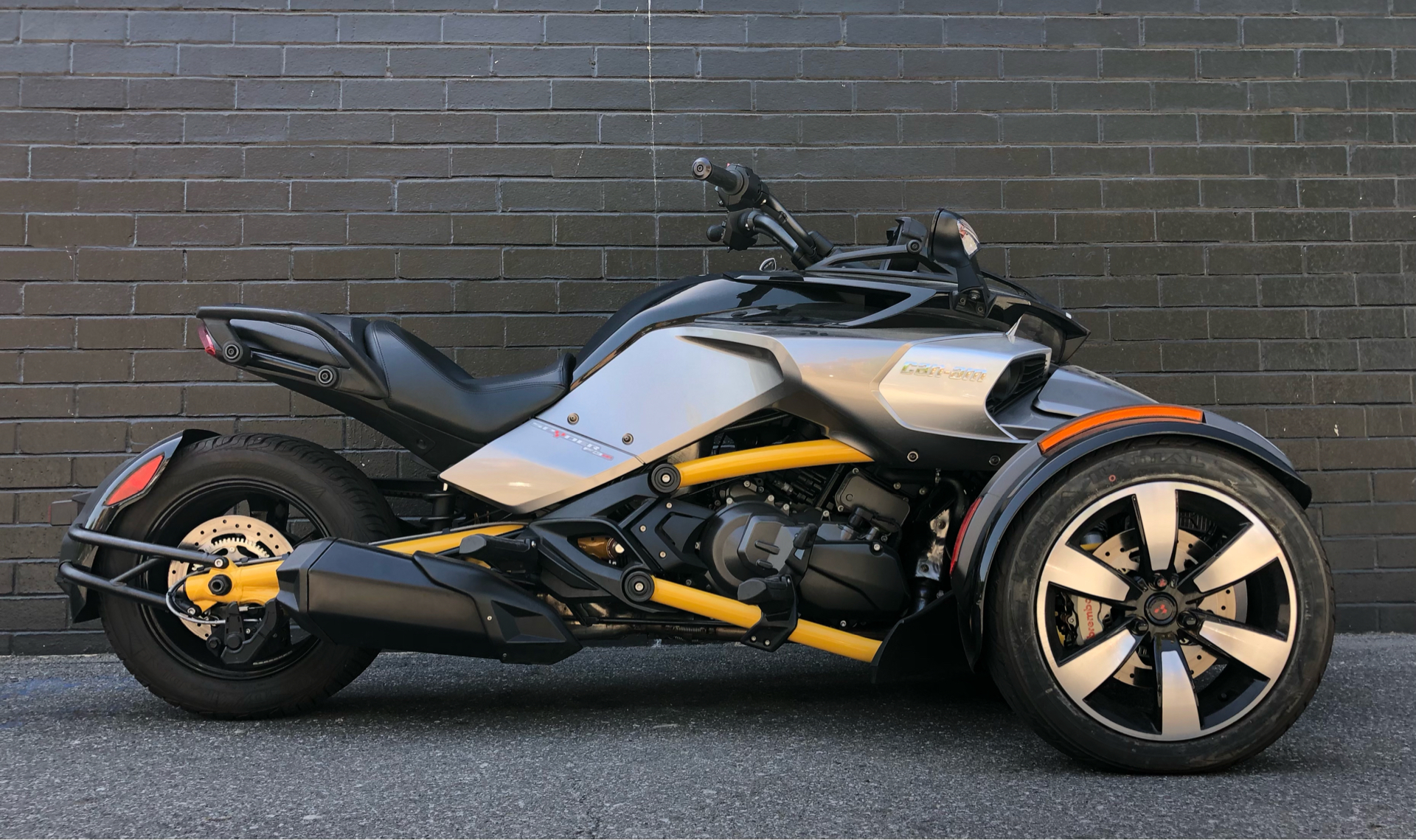 New 17 Can Am Spyder F3 S Se6 Motorcycles In San Jose Ca Stock Number Ca00