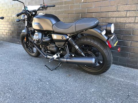 2022 Moto Guzzi V7 Stone E5 in San Jose, California - Photo 6