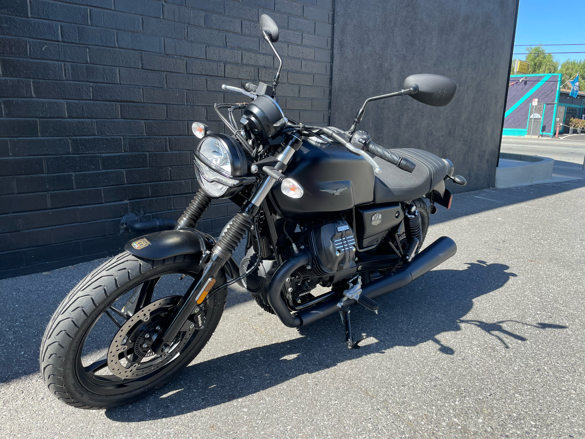 2022 Moto Guzzi V7 Stone E5 in San Jose, California - Photo 4