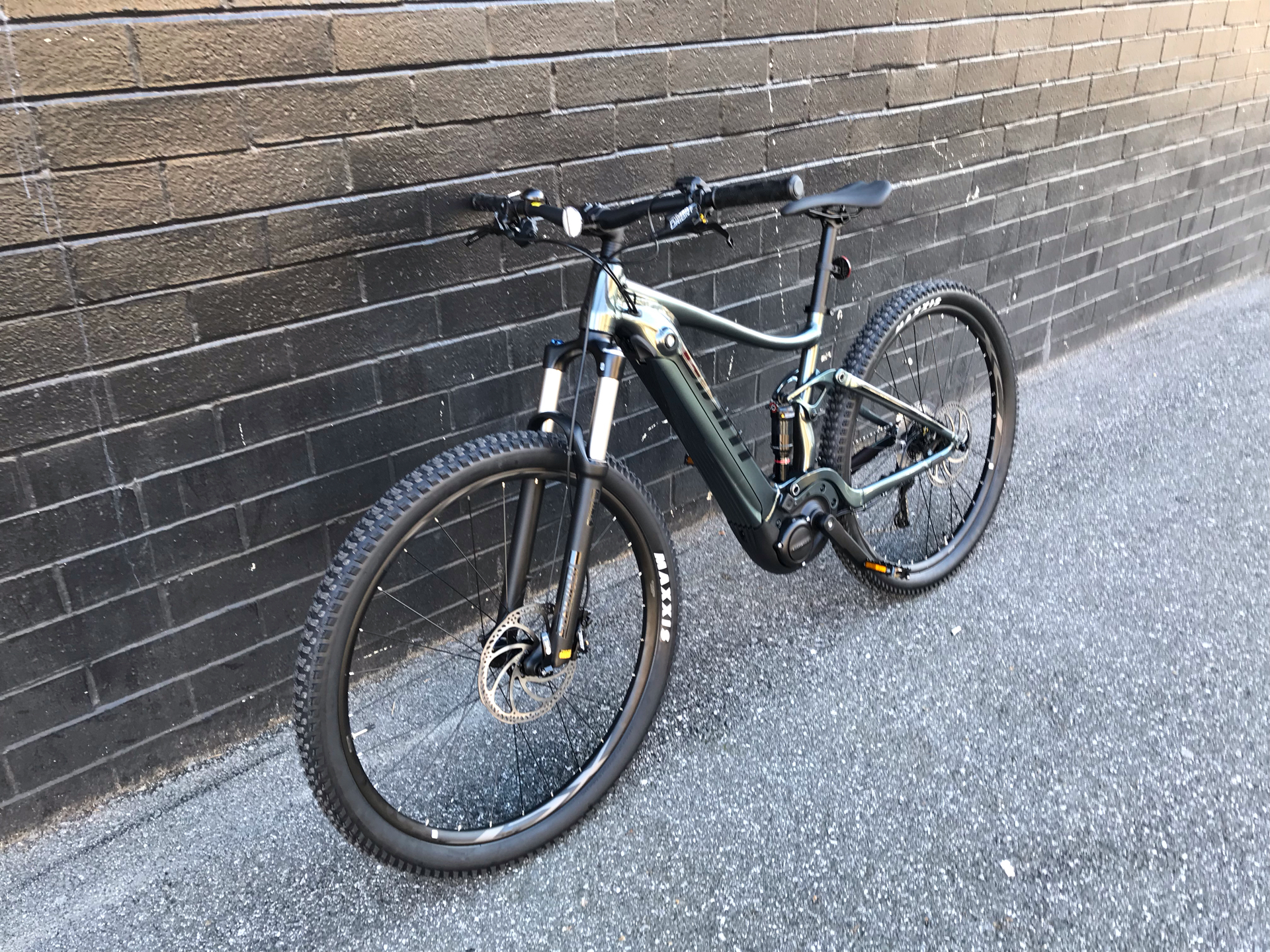 2021 Giant Bicycle Inc  Stance E+ 2 29er 20MPH M in San Jose, California - Photo 1