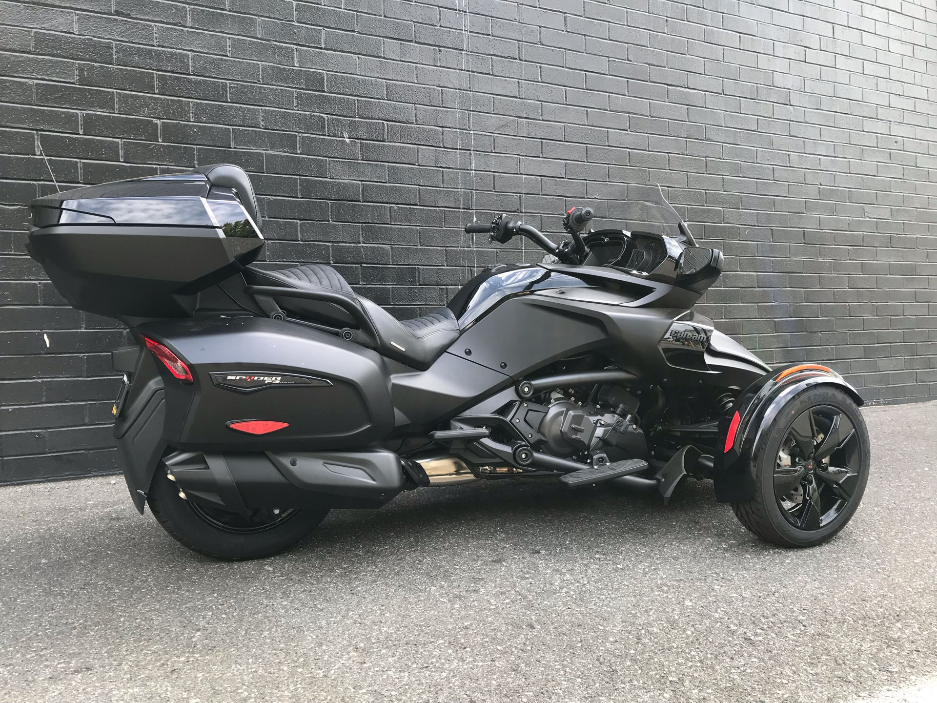 2022 Can-Am Spyder F3 Limited in San Jose, California - Photo 3