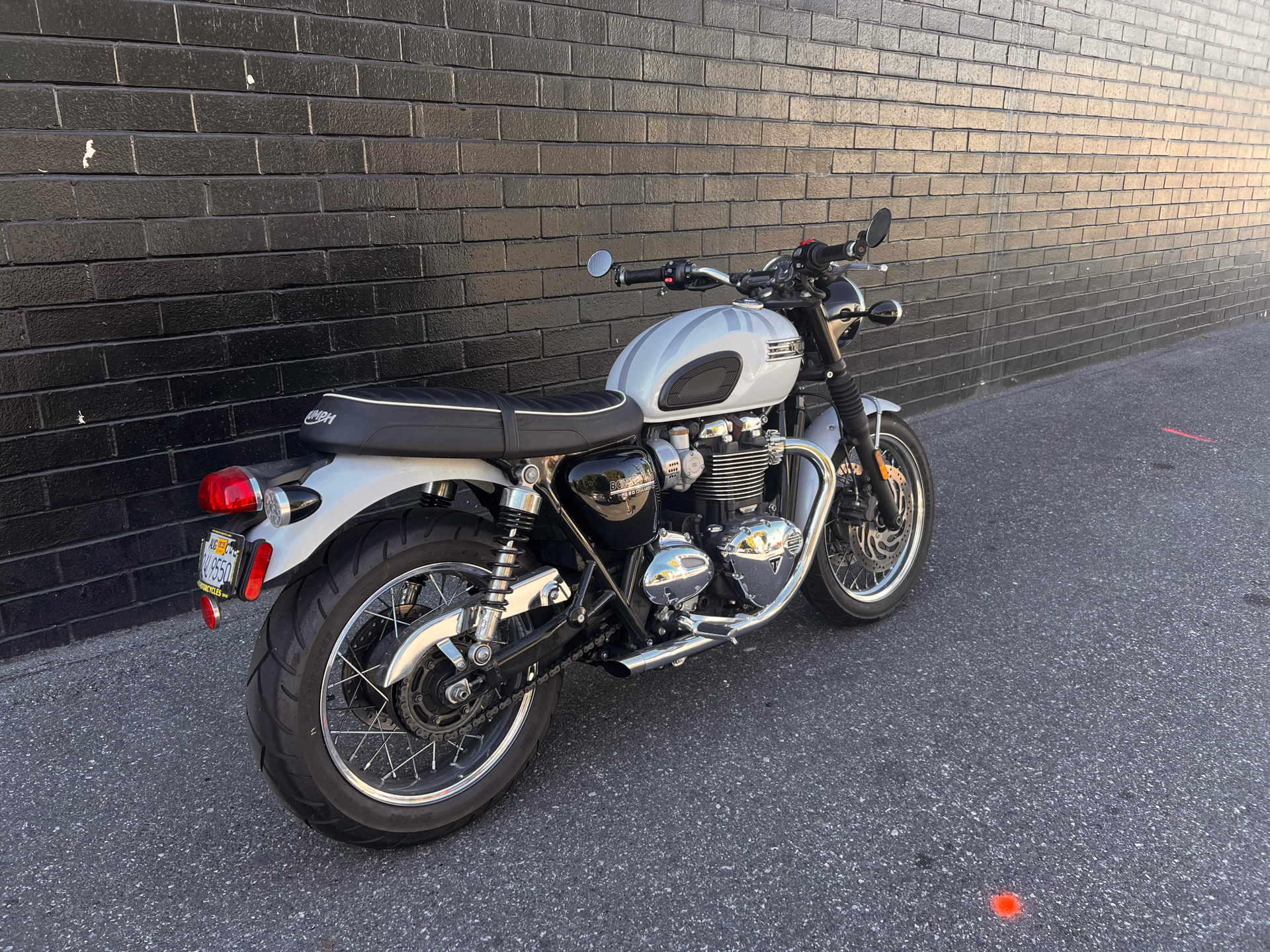 2020 Triumph Bonneville T120 Diamond Edition in San Jose, California - Photo 2