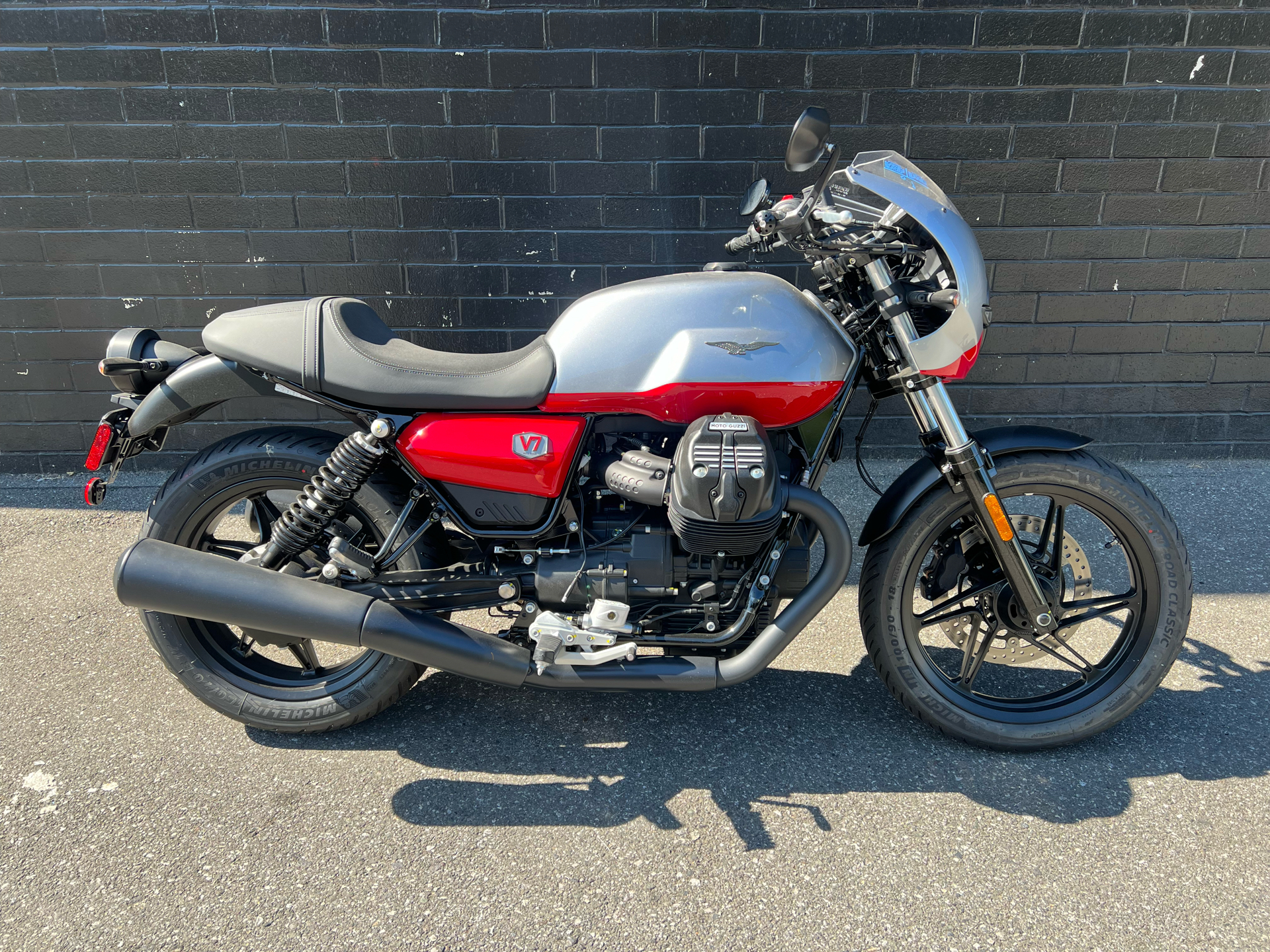 2024 Moto Guzzi V7 Stone Corsa in San Jose, California - Photo 1