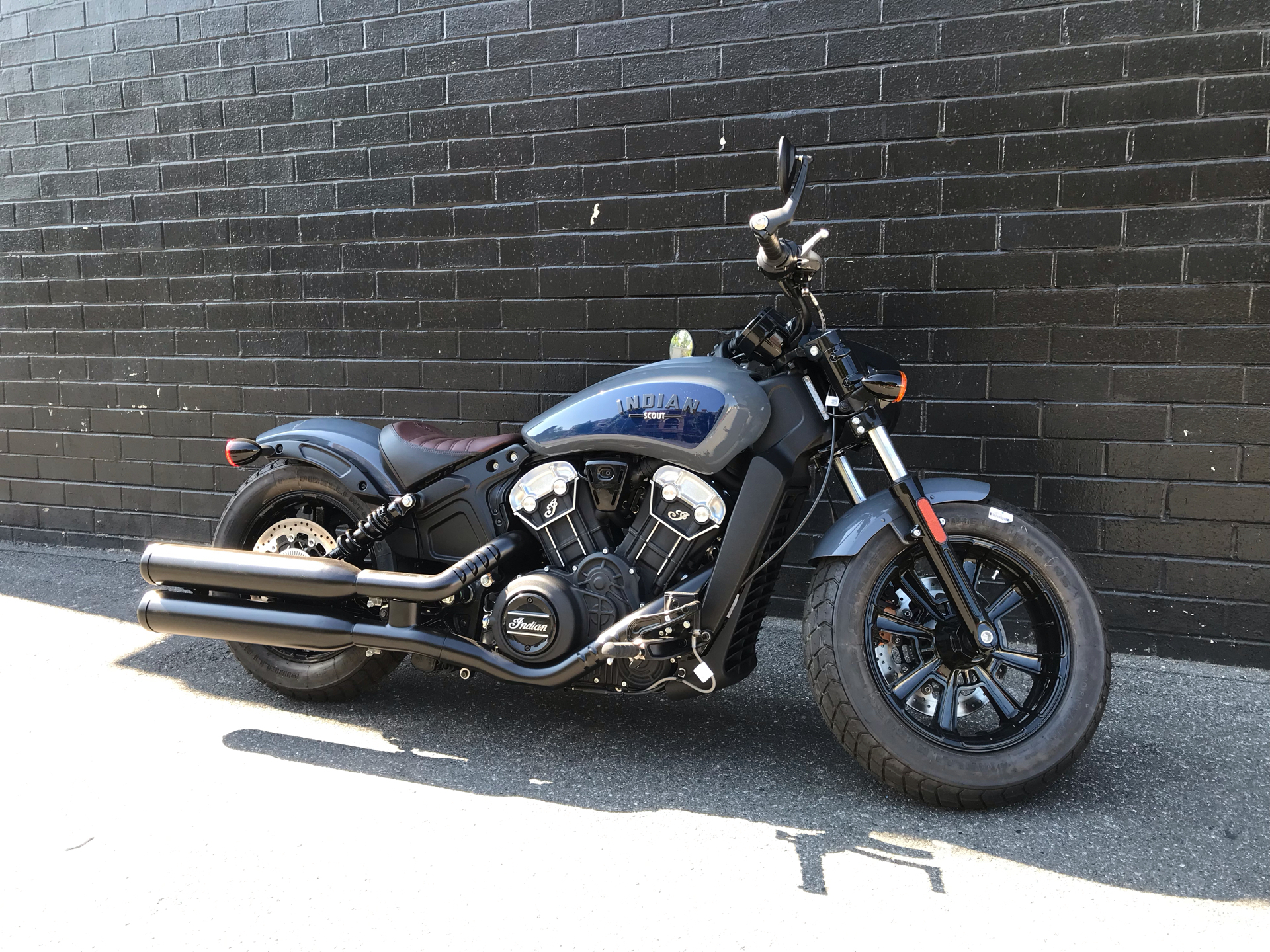 2023 Indian Motorcycle Scout® Bobber ABS Icon in San Jose, California - Photo 2
