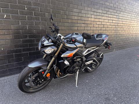 2024 Triumph Street Triple 765 RS in San Jose, California - Photo 5