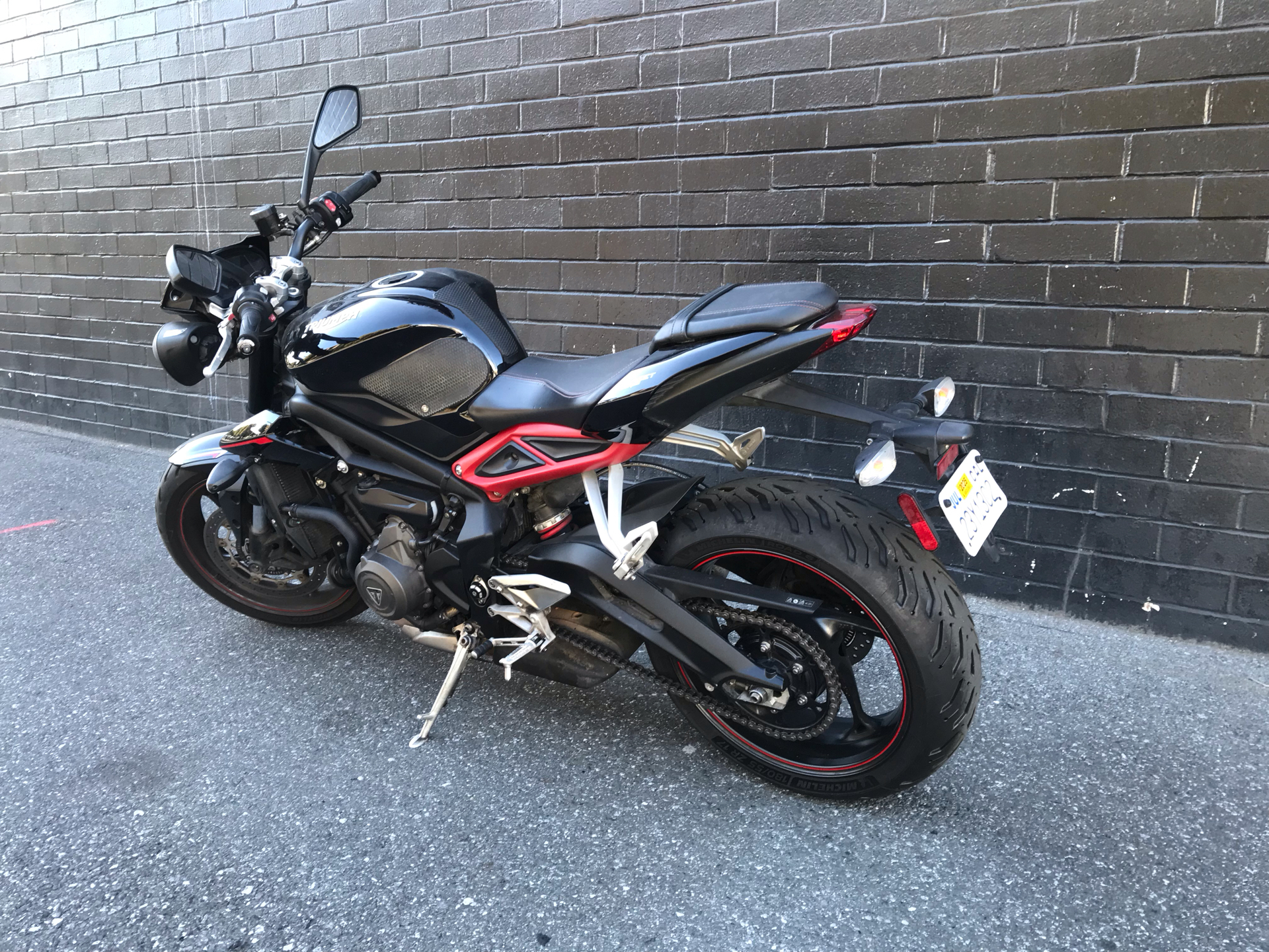 2018 Triumph Street Triple R LRH in San Jose, California - Photo 4