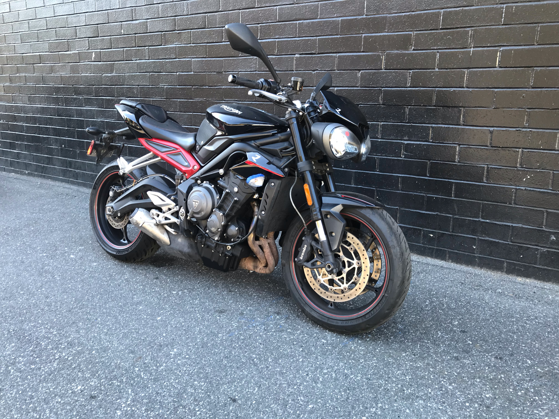 2018 Triumph Street Triple R LRH in San Jose, California - Photo 6