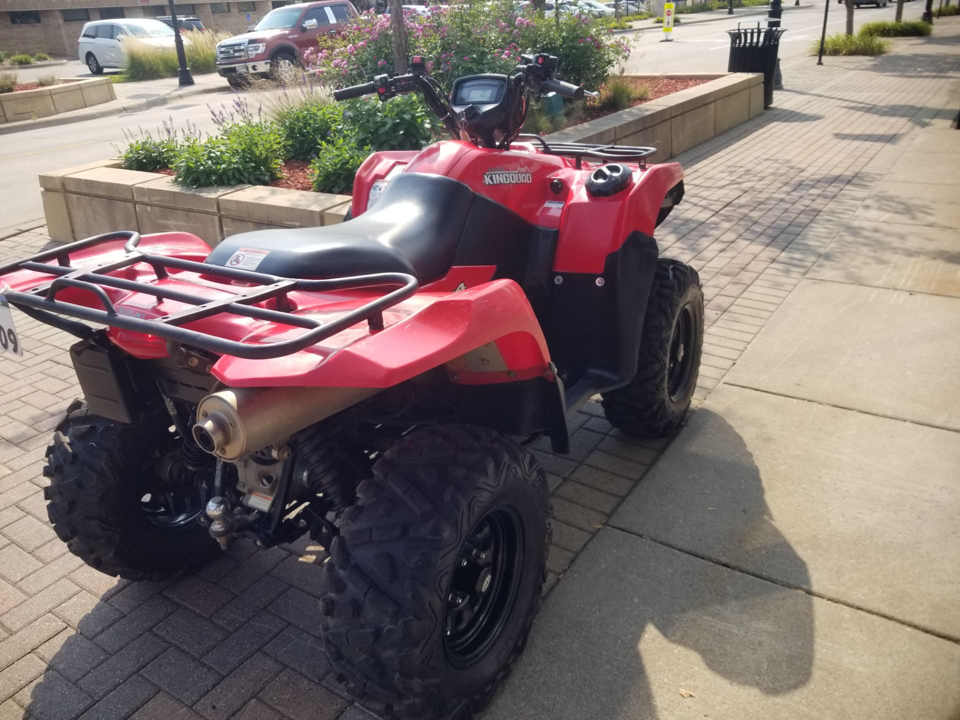 2017 Suzuki KingQuad 750AXi Power Steering in Osseo, Minnesota - Photo 5