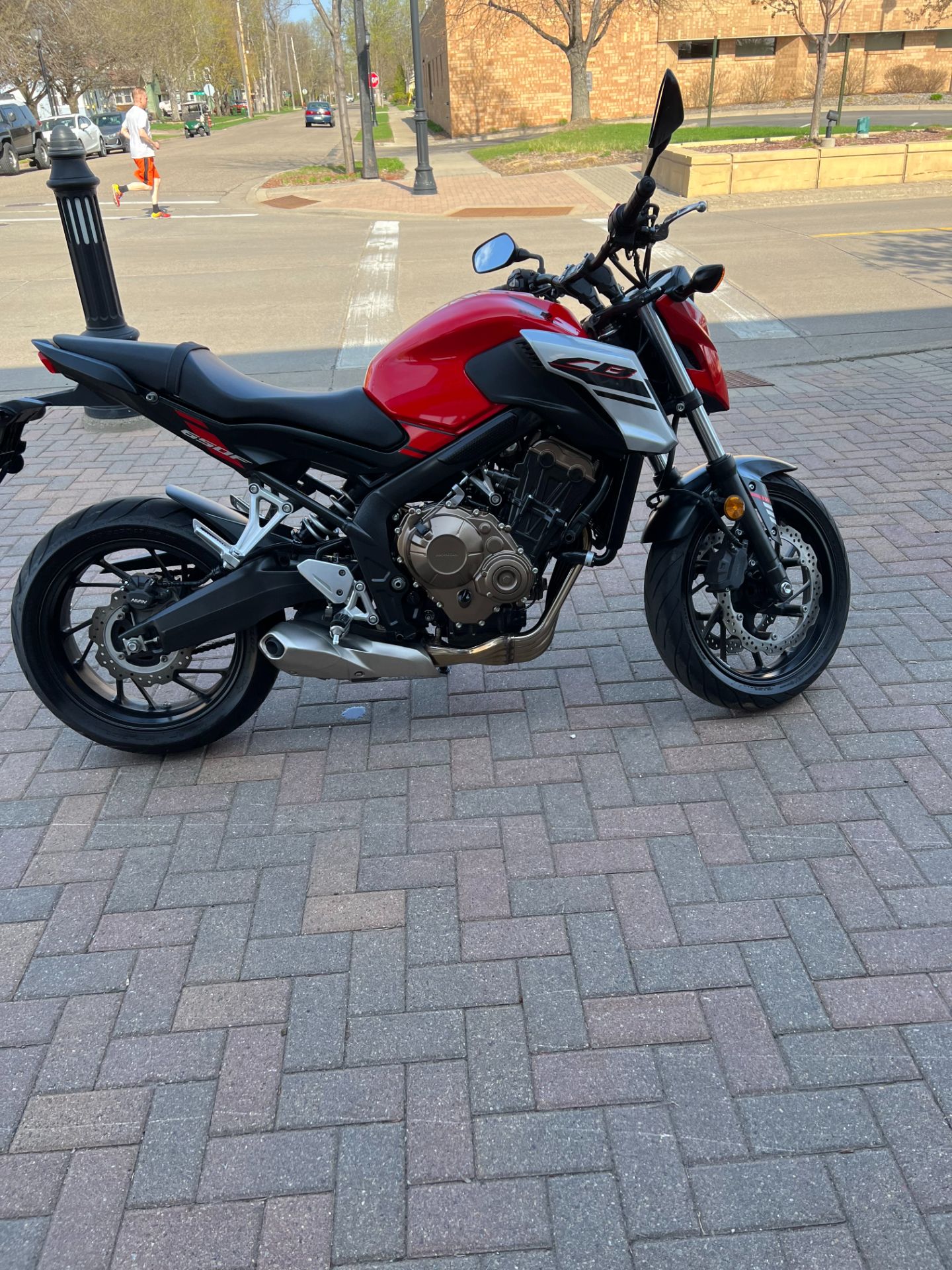 2018 Honda CB650F in Osseo, Minnesota - Photo 5