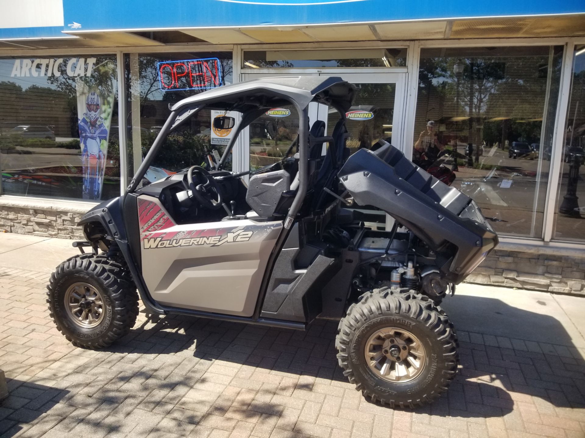 2024 Yamaha Wolverine X2 850 XT-R in Osseo, Minnesota - Photo 8