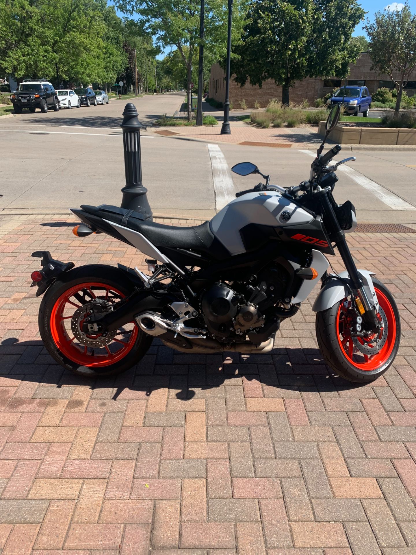 2019 Yamaha MT-09 in Osseo, Minnesota - Photo 4