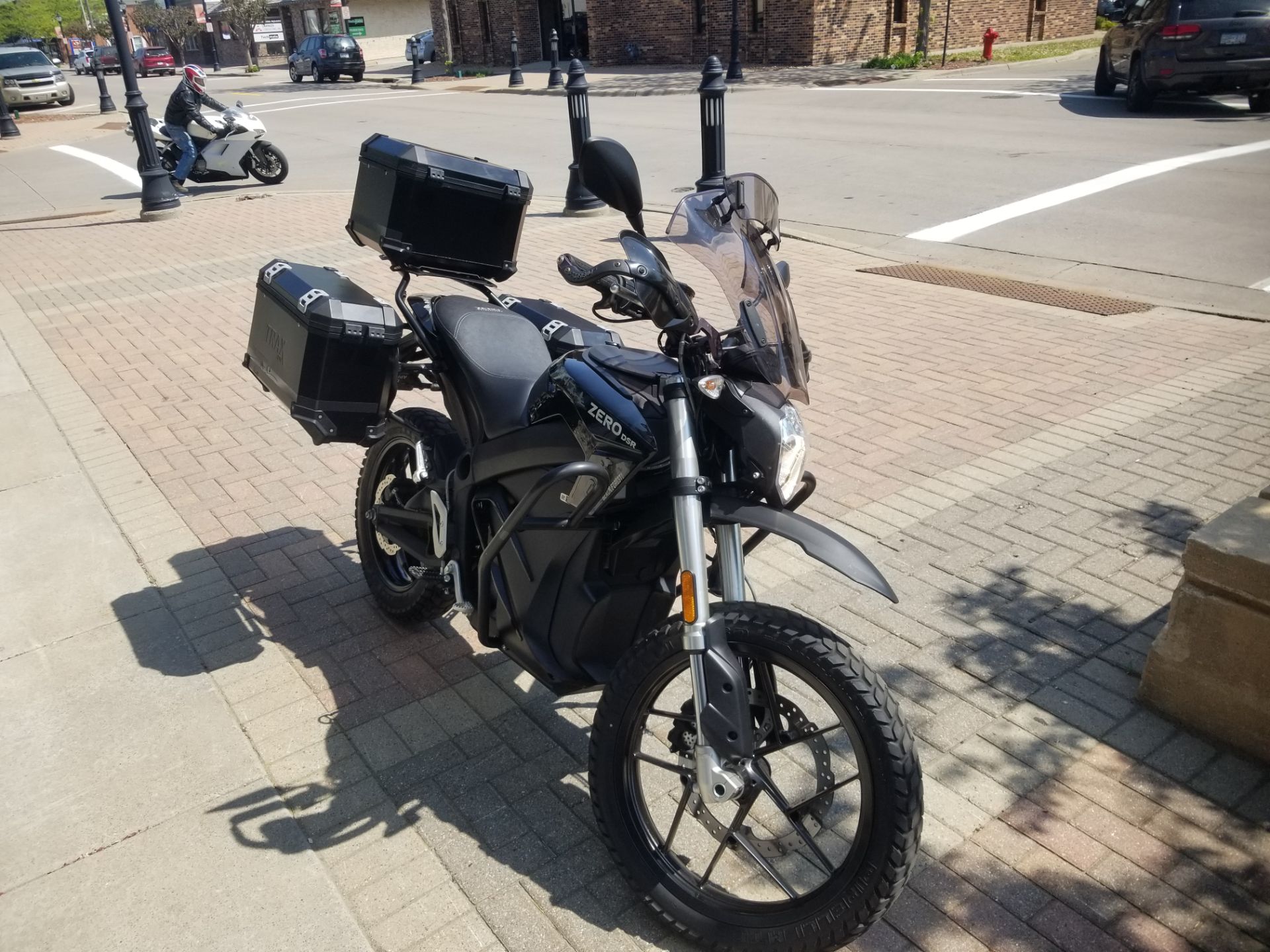 2021 Zero Motorcycles DSR/BF ZF14.4 in Osseo, Minnesota - Photo 3