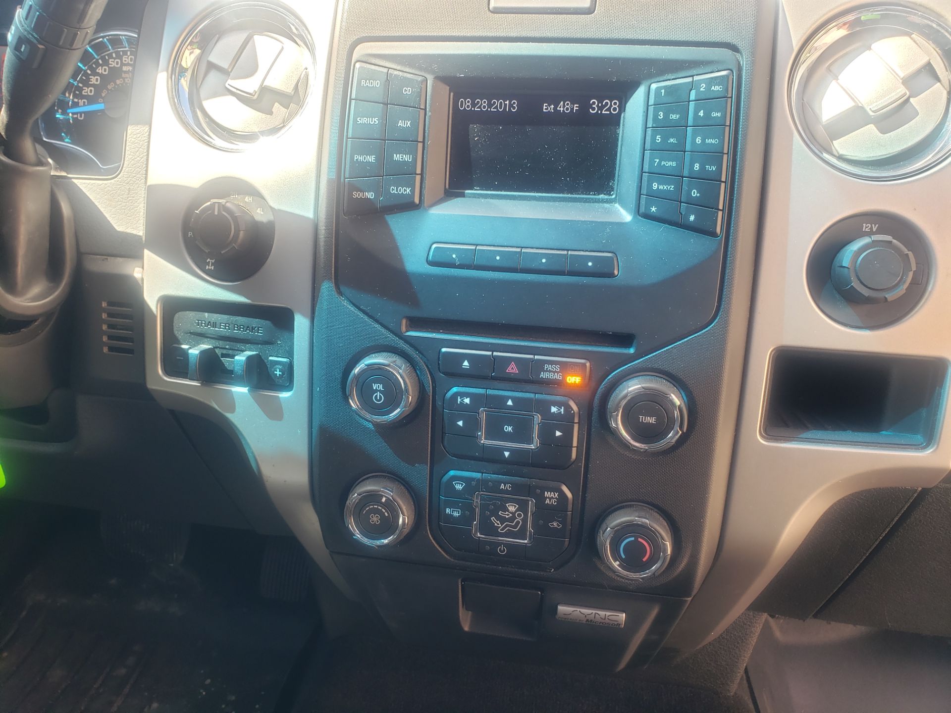 2014 Ford F150 Crew Cab in Osseo, Minnesota - Photo 12