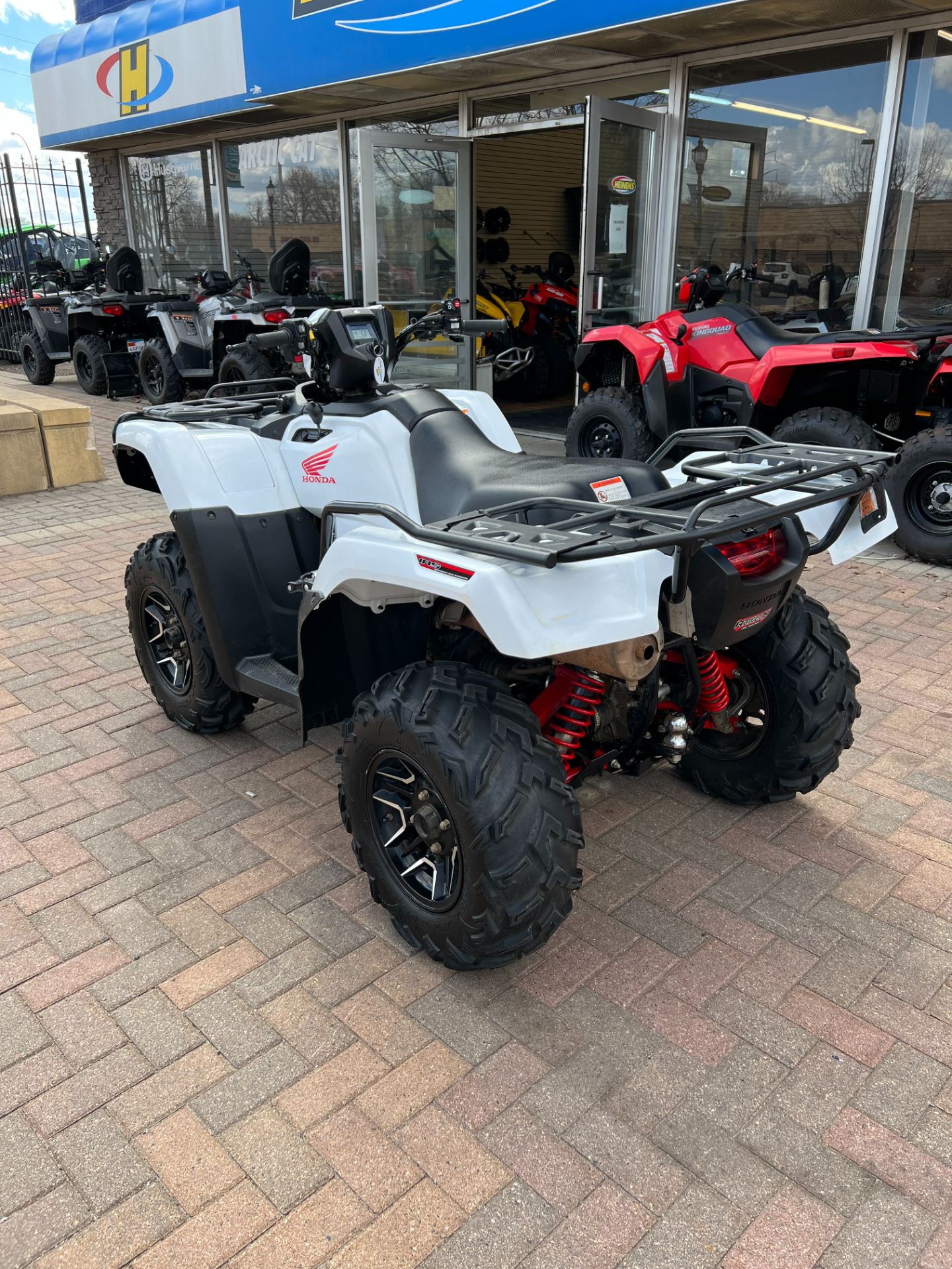 2016 Honda FourTrax Foreman Rubicon 4x4 Automatic DCT EPS Deluxe in Osseo, Minnesota - Photo 6