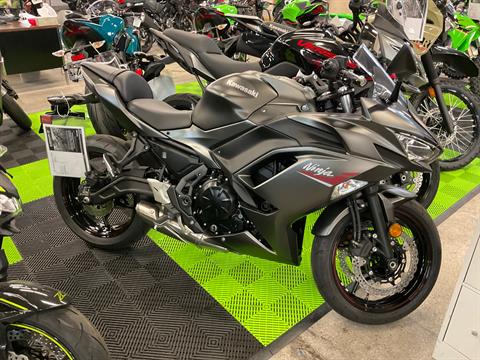 2022 Kawasaki Ninja 650 in Bakersfield, California - Photo 1