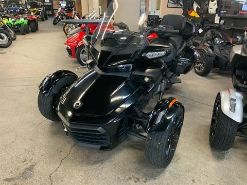 2018 Can-Am Spyder F3 Limited in Bakersfield, California - Photo 2