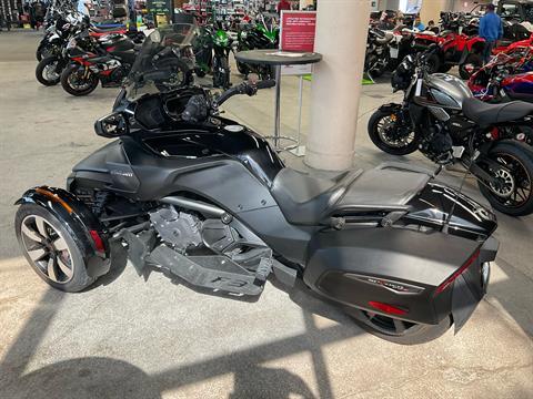 2018 Can-Am Spyder F3-T in Bakersfield, California - Photo 4