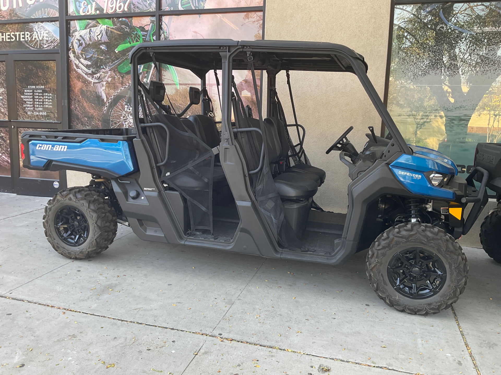 2023 Can-Am Defender MAX XT HD9 in Bakersfield, California - Photo 1